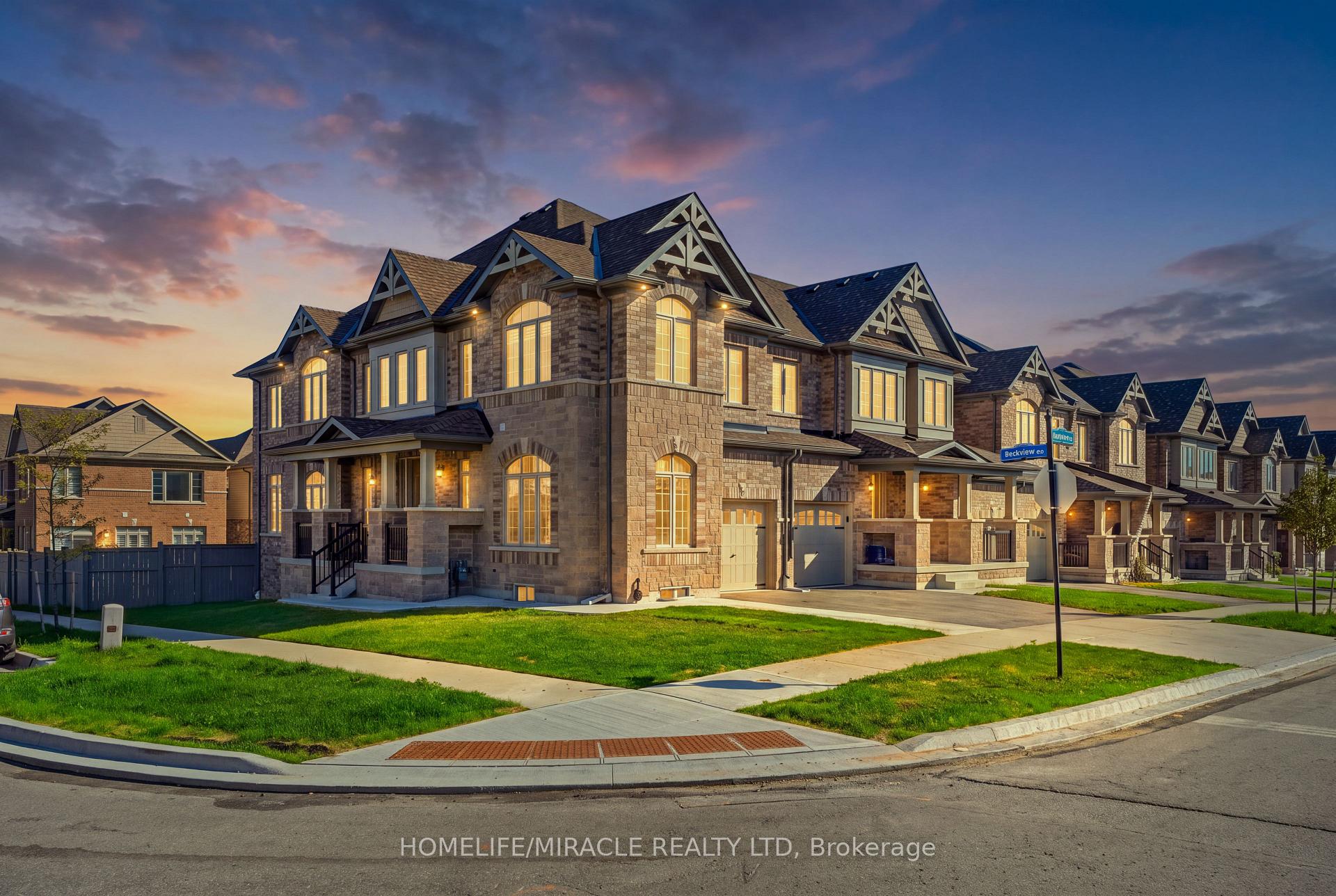 Photo 2 of 171 Broadacre Drive, Kitchener, Pioneer Park — HOMEH