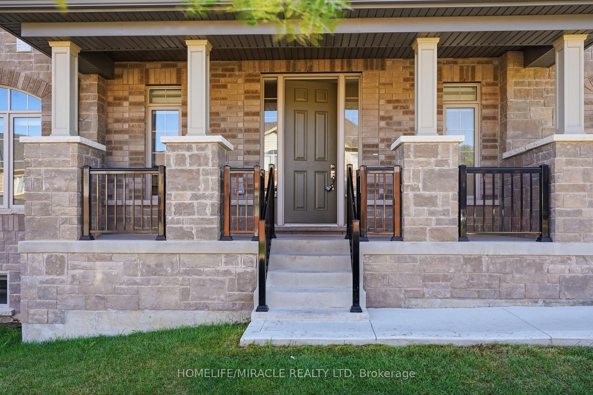 Photo 5 of 171 Broadacre Drive, Kitchener, Pioneer Park — HOMEH
