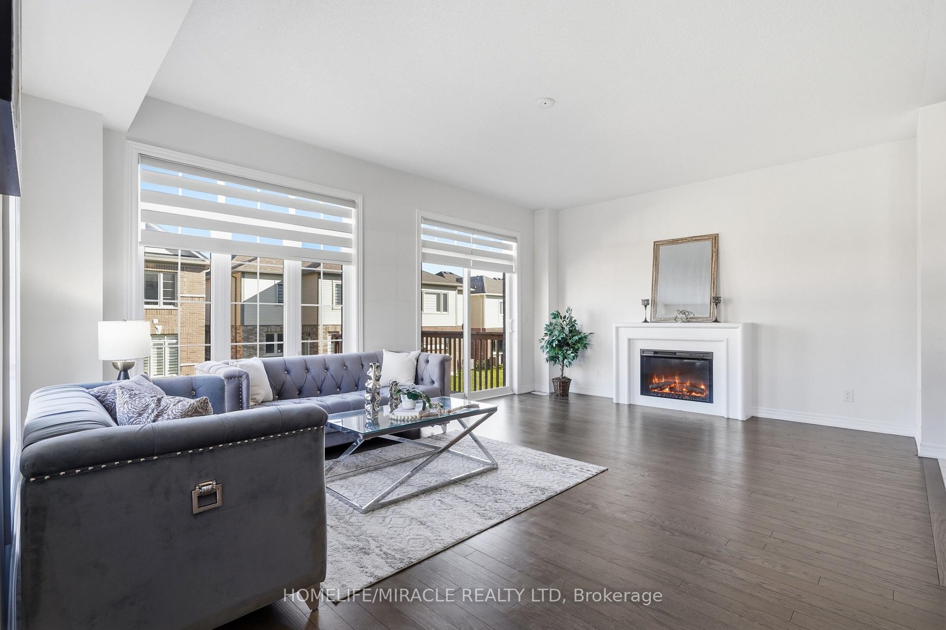 Photo 7 of 171 Broadacre Drive, Kitchener, Pioneer Park — HOMEH