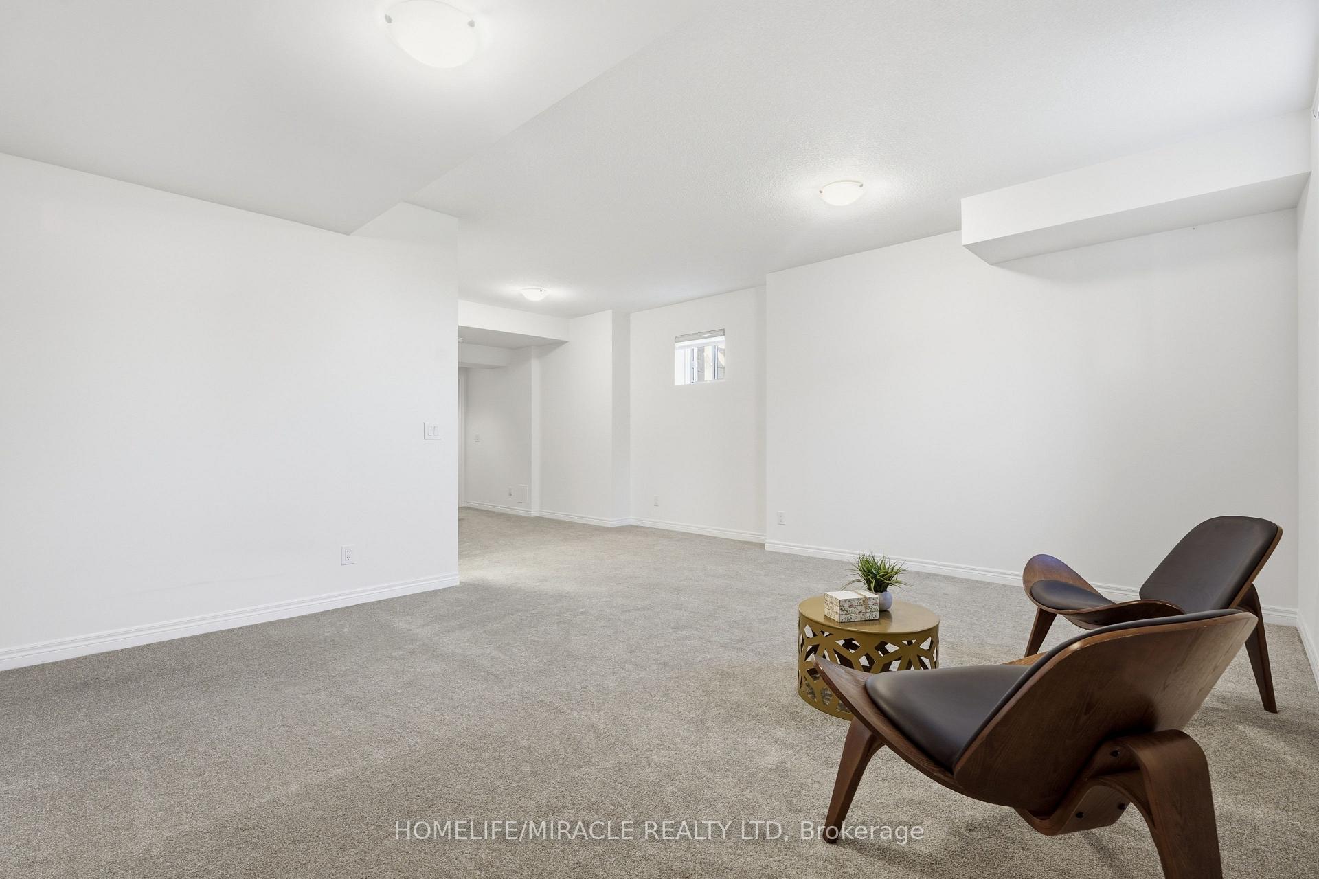 Photo 16 of 171 Broadacre Drive, Kitchener, Pioneer Park — HOMEH