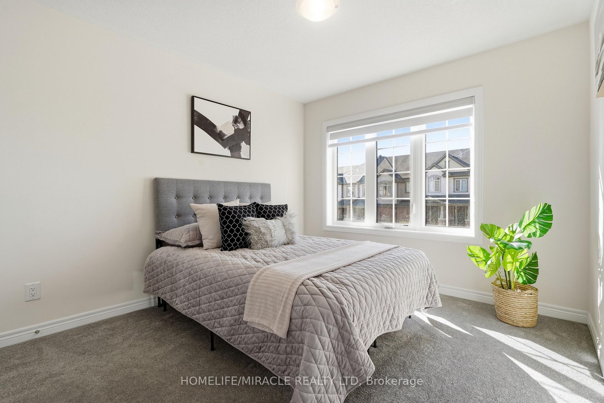 Photo 17 of 171 Broadacre Drive, Kitchener, Pioneer Park — HOMEH
