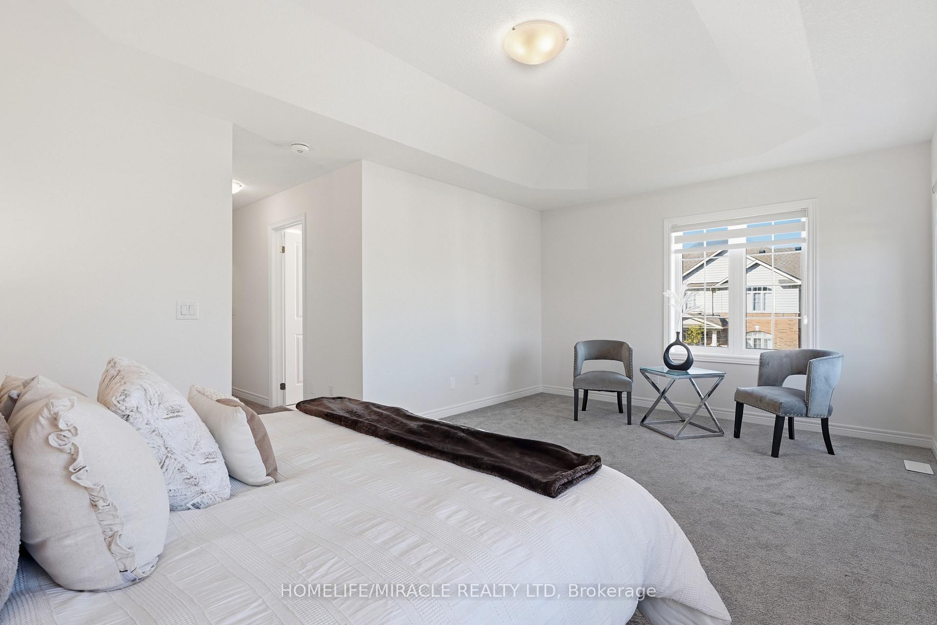 Photo 19 of 171 Broadacre Drive, Kitchener, Pioneer Park — HOMEH