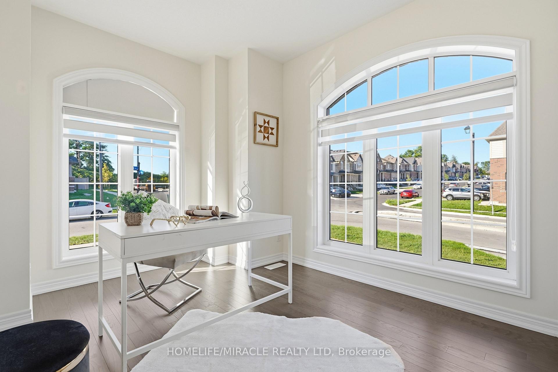 Photo 22 of 171 Broadacre Drive, Kitchener, Pioneer Park — HOMEH