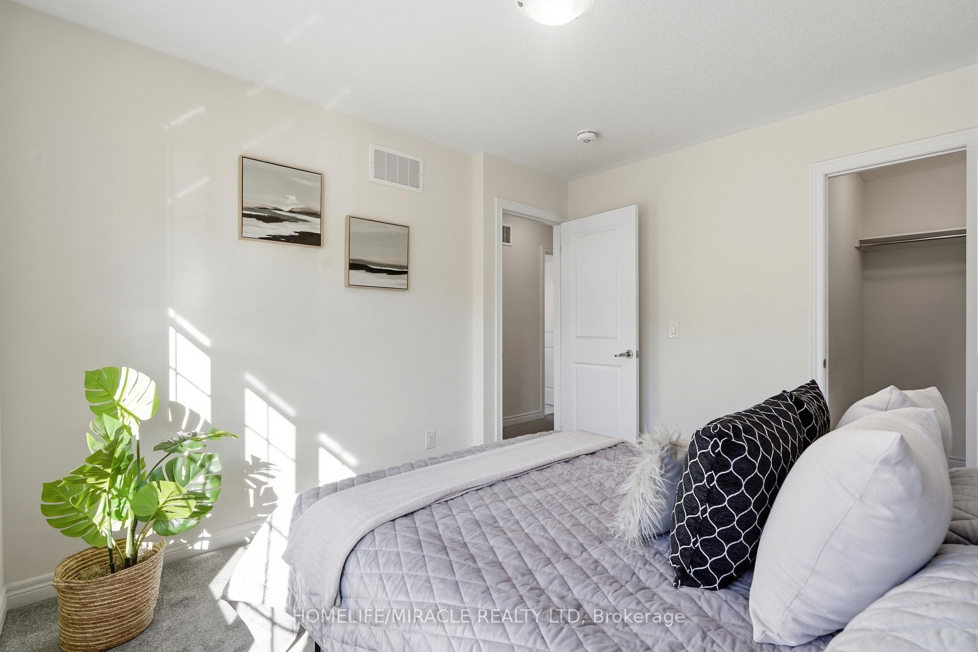 Photo 28 of 171 Broadacre Drive, Kitchener, Pioneer Park — HOMEH