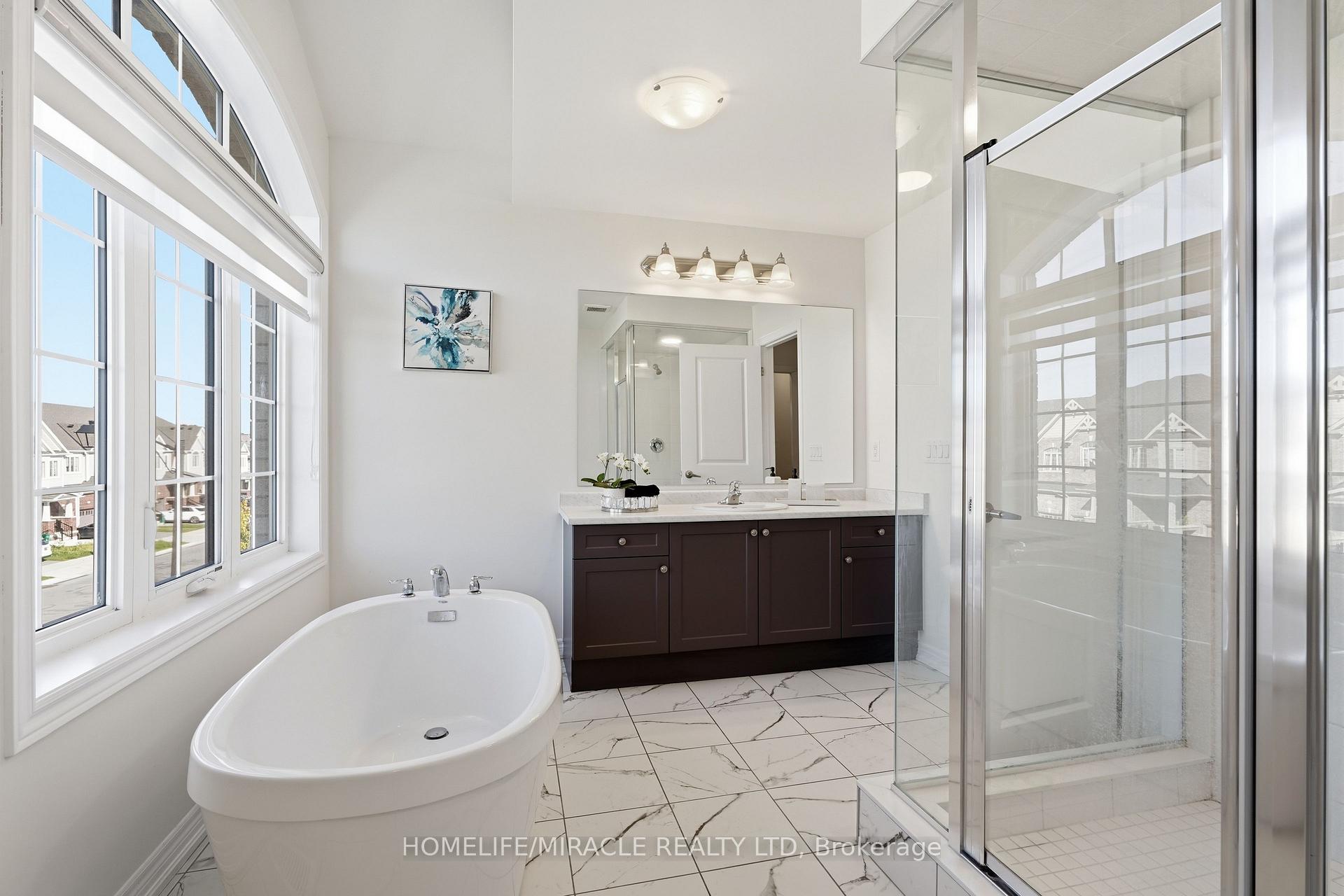 Photo 32 of 171 Broadacre Drive, Kitchener, Pioneer Park — HOMEH