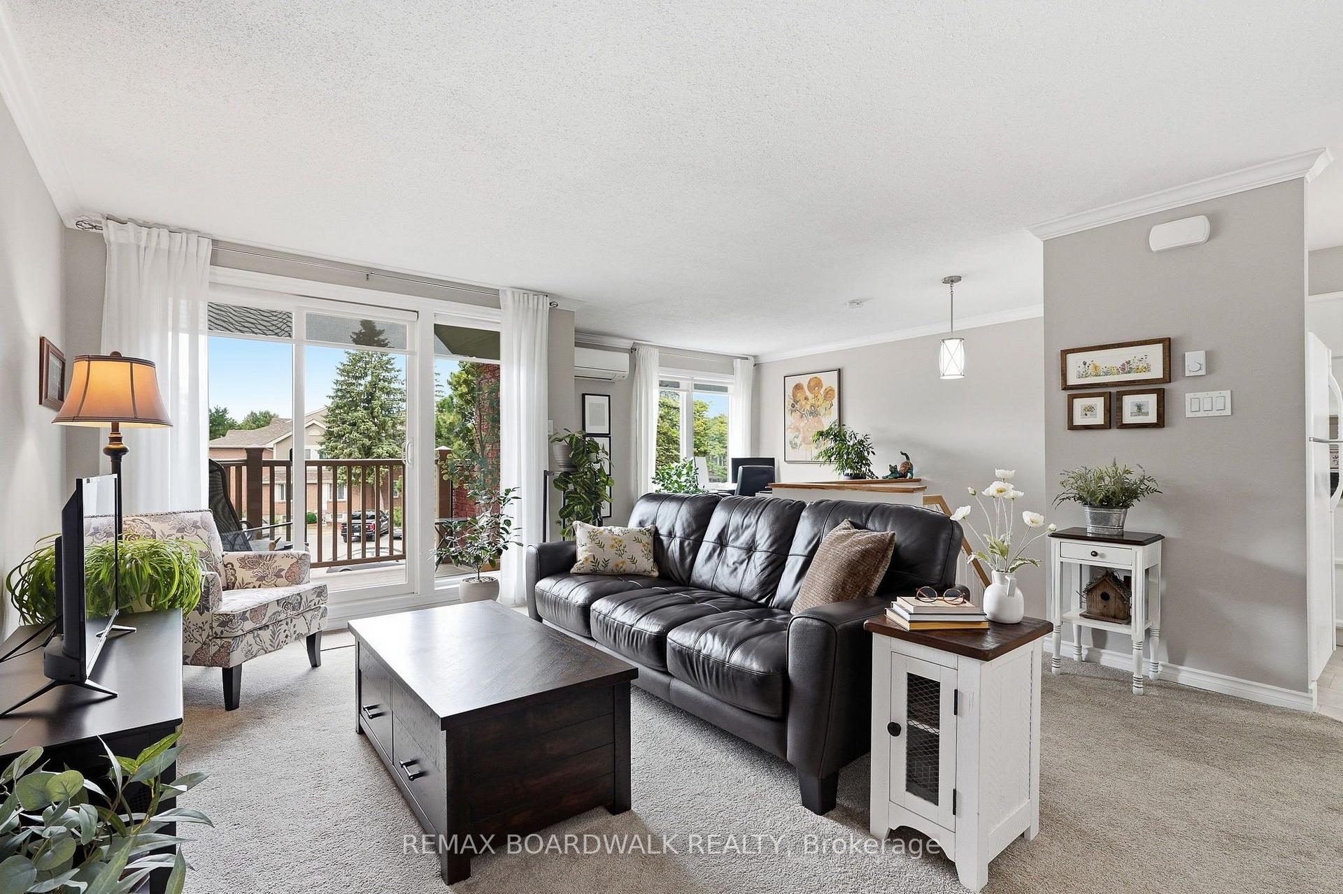 Photo 10 of Unit 209, 1760 Cabaret Lane, Ottawa, Fallingbrook/Pineridge — HOMEH