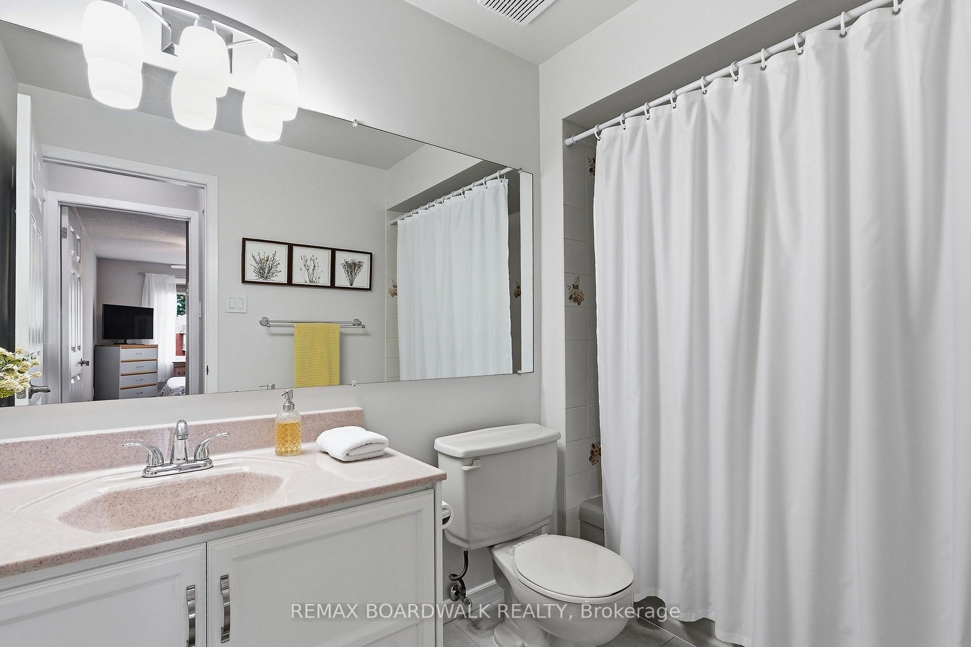 Photo 22 of Unit 209, 1760 Cabaret Lane, Ottawa, Fallingbrook/Pineridge — HOMEH
