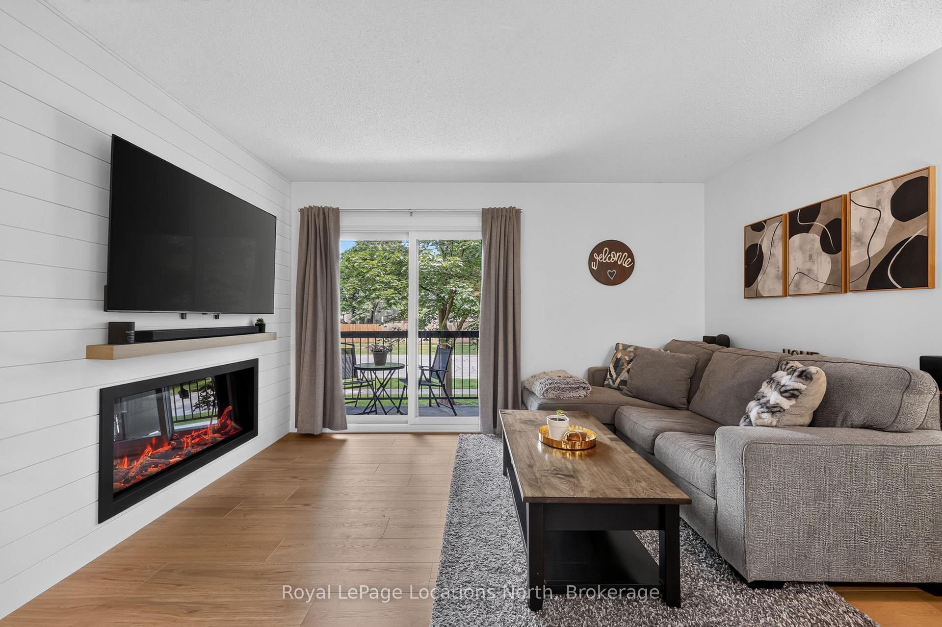 Photo 5 of Unit D7, 163 Edgehill Drive, Barrie, Letitia Heights — HOMEH