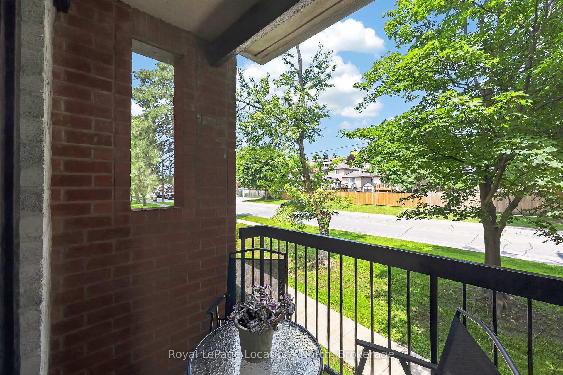 Photo 21 of Unit D7, 163 Edgehill Drive, Barrie, Letitia Heights — HOMEH