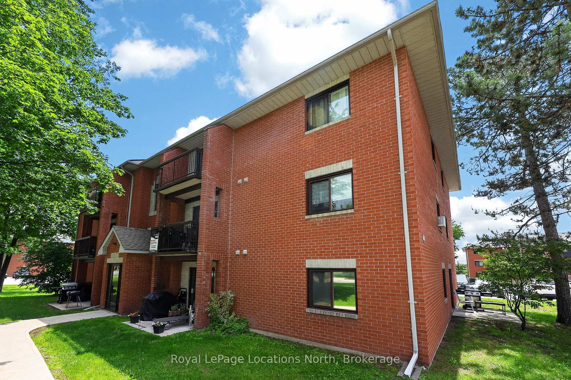 Photo 23 of Unit D7, 163 Edgehill Drive, Barrie, Letitia Heights — HOMEH