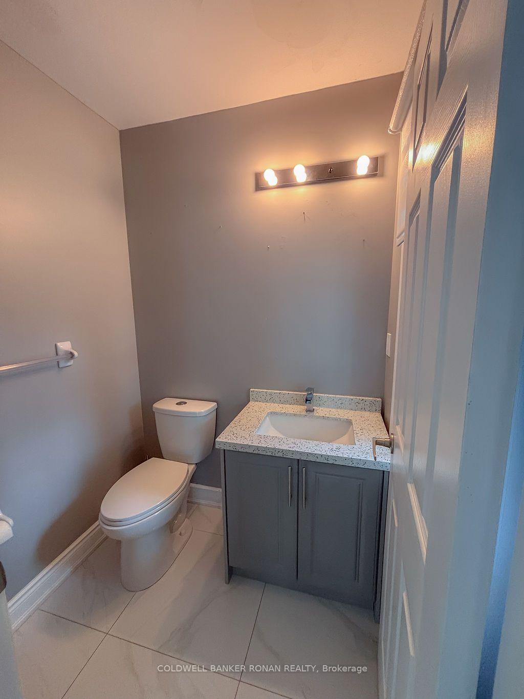 Photo 7 of 7 Kidd Crescent, New Tecumseth, Alliston — HOMEH