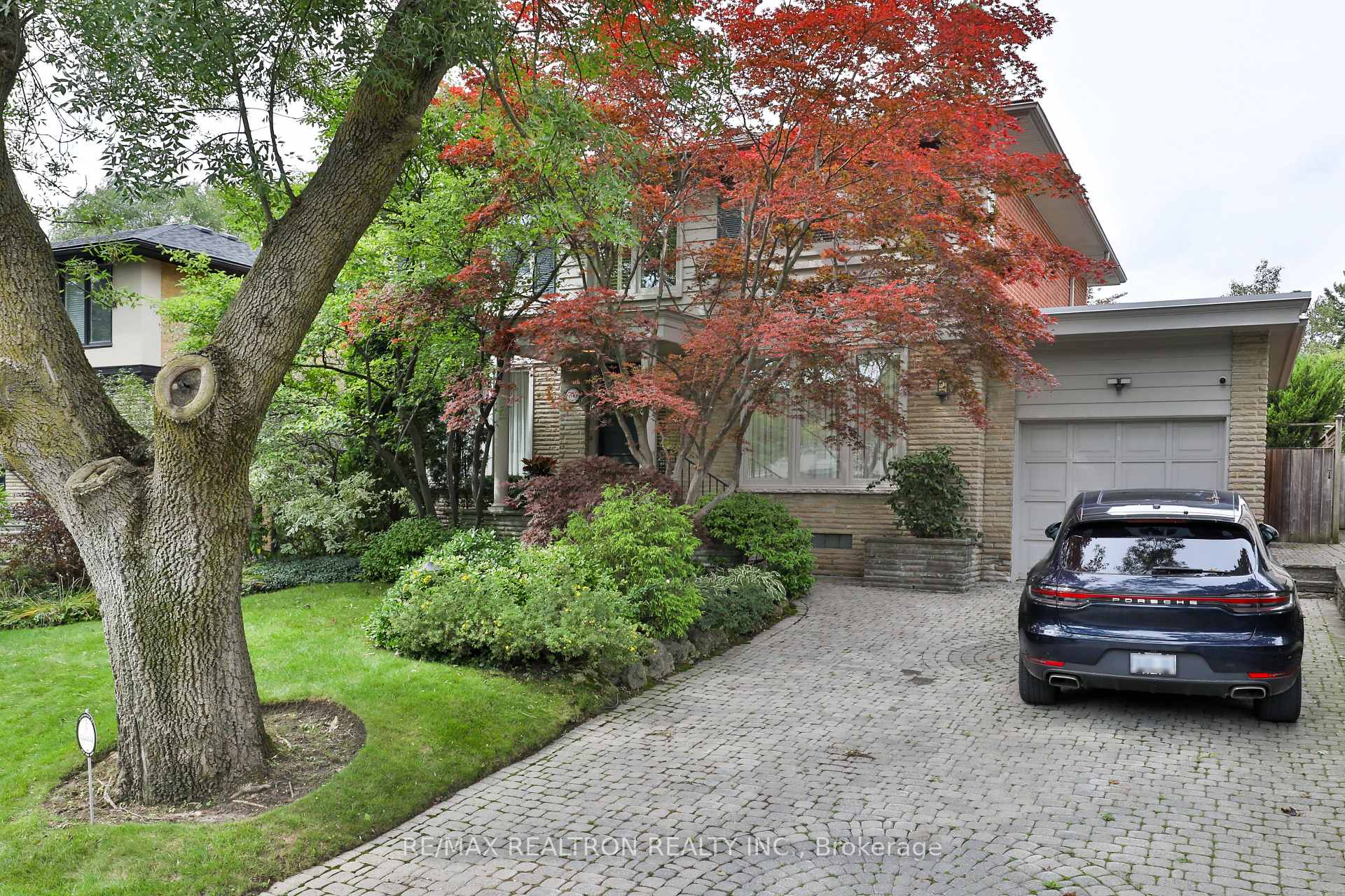 Photo of 706 Briar Hill Avenue