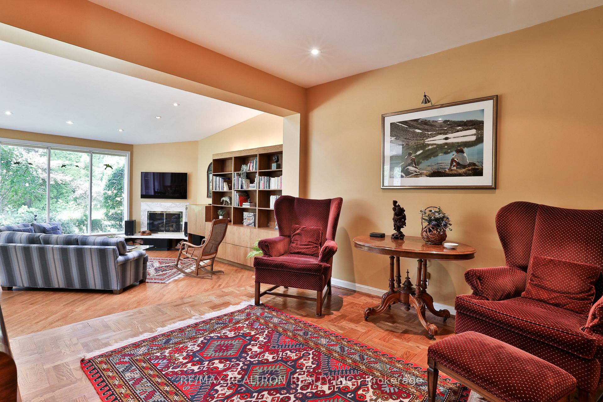 Photo 7 of 706 Briar Hill Avenue, Toronto, Forest Hill North — HOMEH