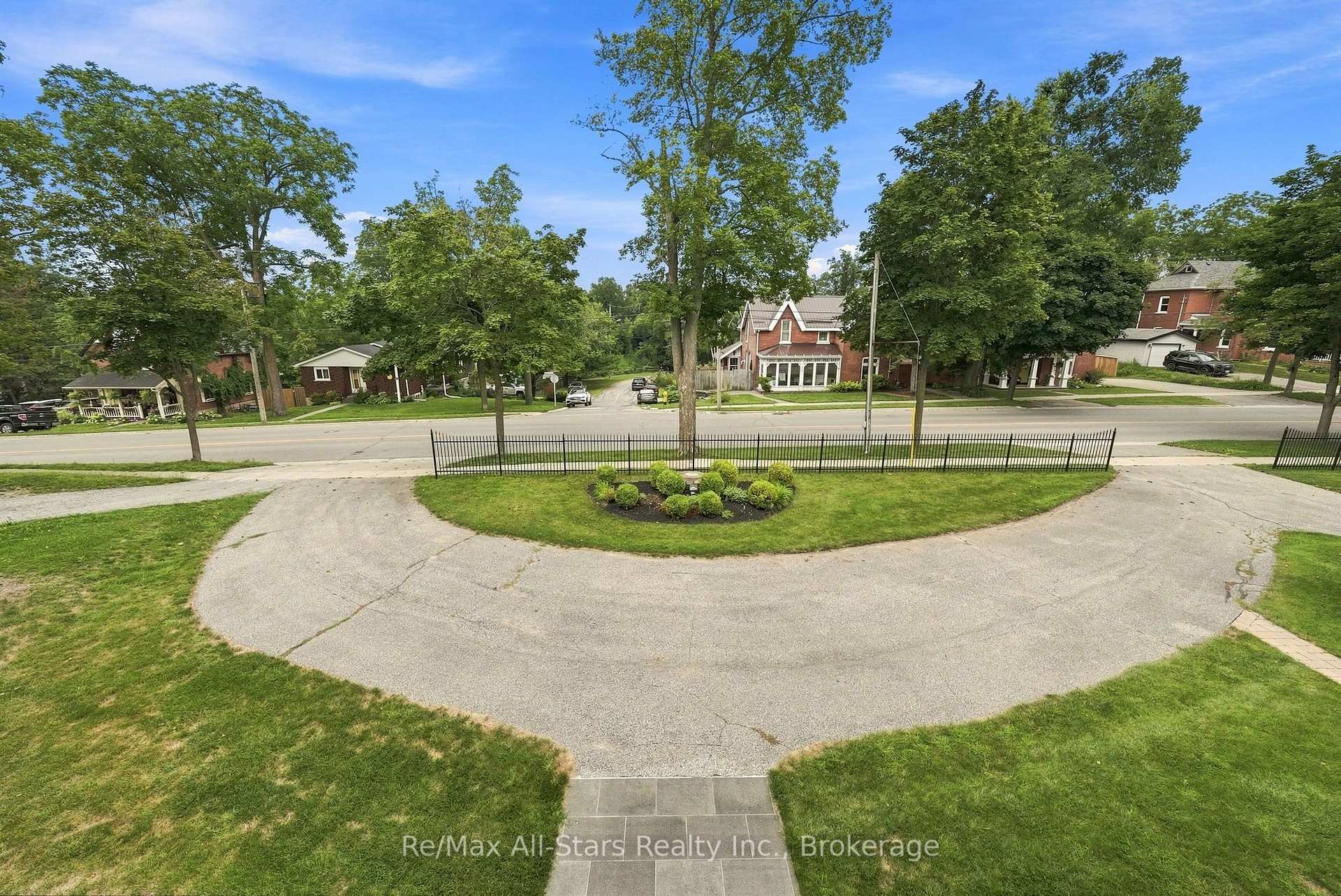 Photo 9 of 122 Cameron Street E, Brock, Cannington — HOMEH