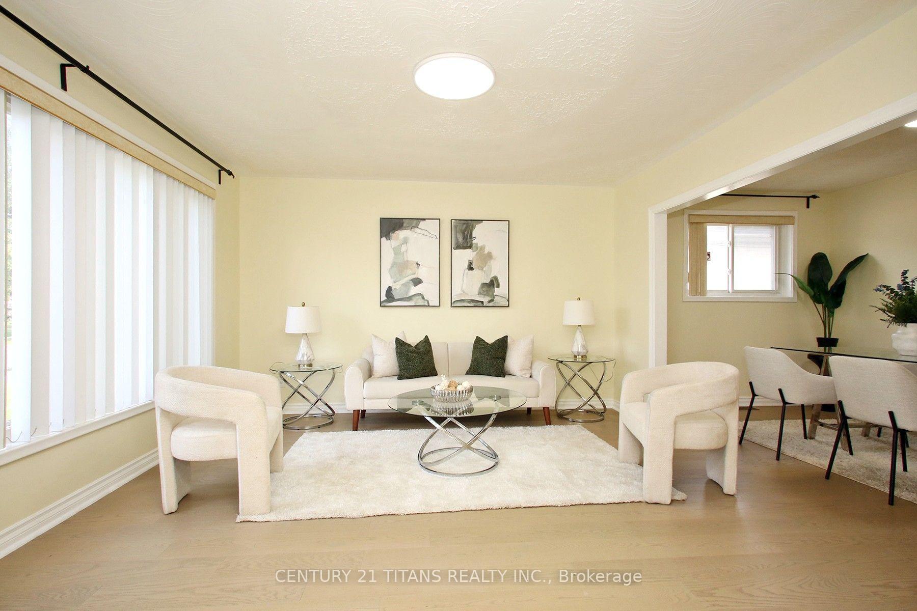 Photo 6 of 31 Monterrey Drive, Etobicoke, Thistletown-Beaumonde Heights — HOMEH