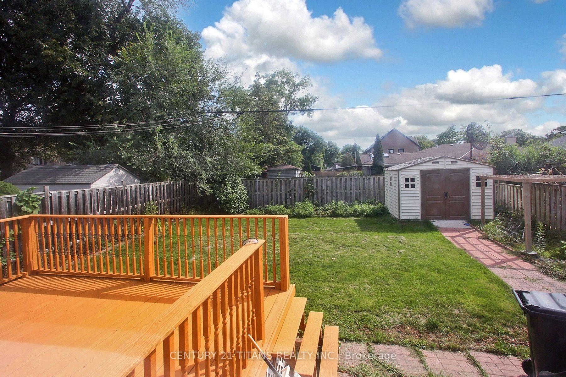 Photo 32 of 31 Monterrey Drive, Etobicoke, Thistletown-Beaumonde Heights — HOMEH