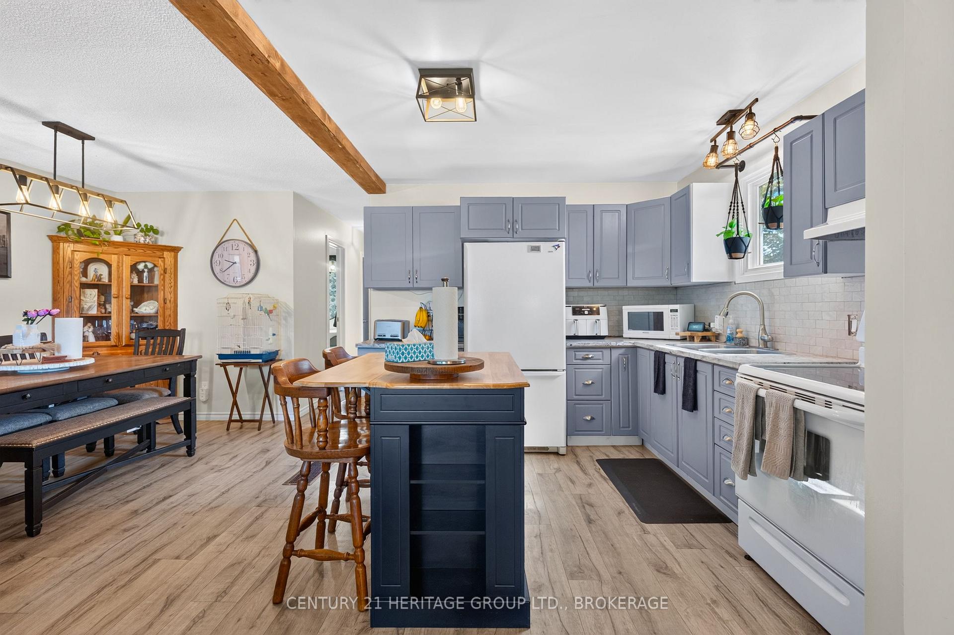Photo 5 of 134 Purdy Road, Loyalist, Bath — HOMEH
