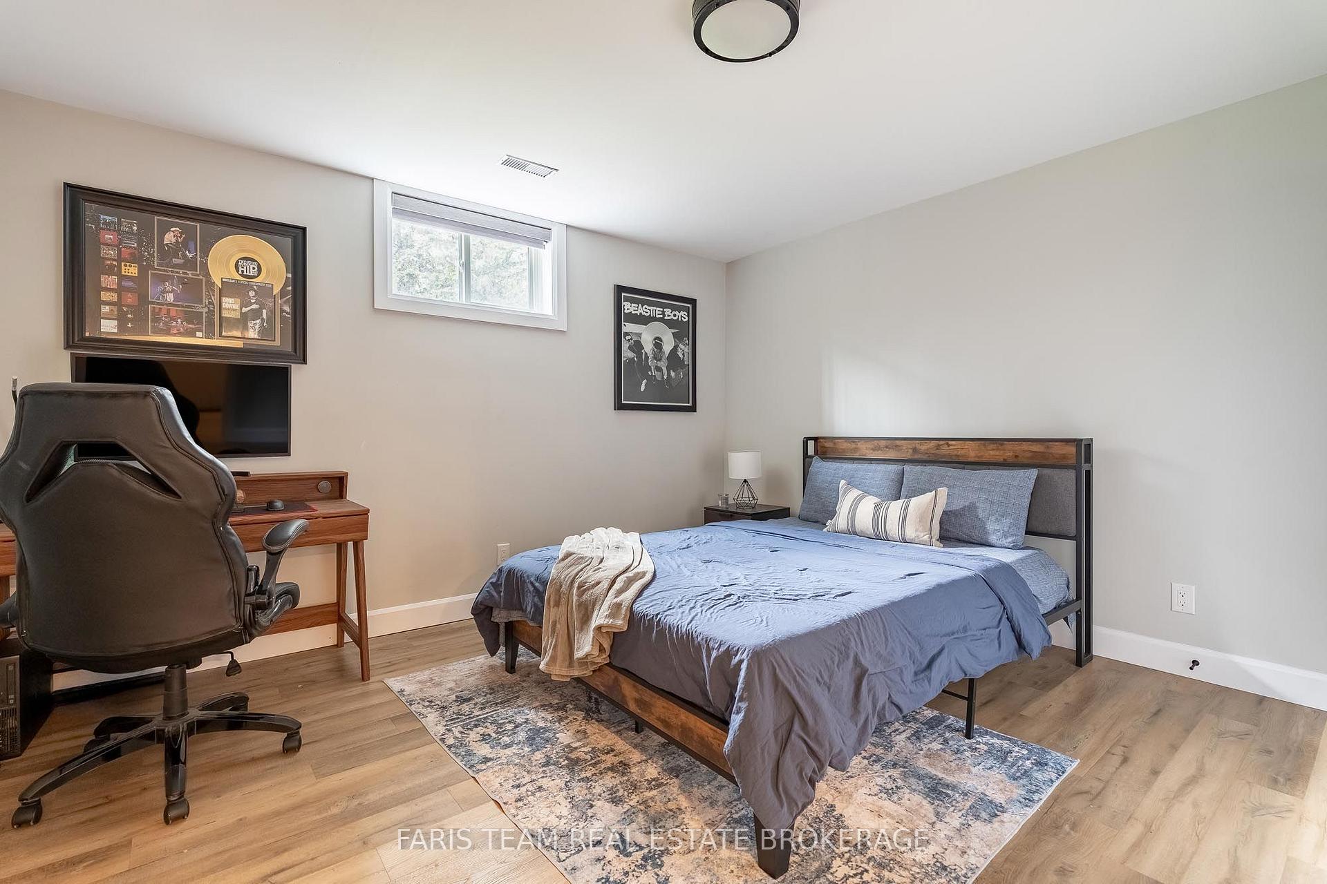 Photo 79 of 223A Hickory Lane, Barrie, Bayshore — HOMEH