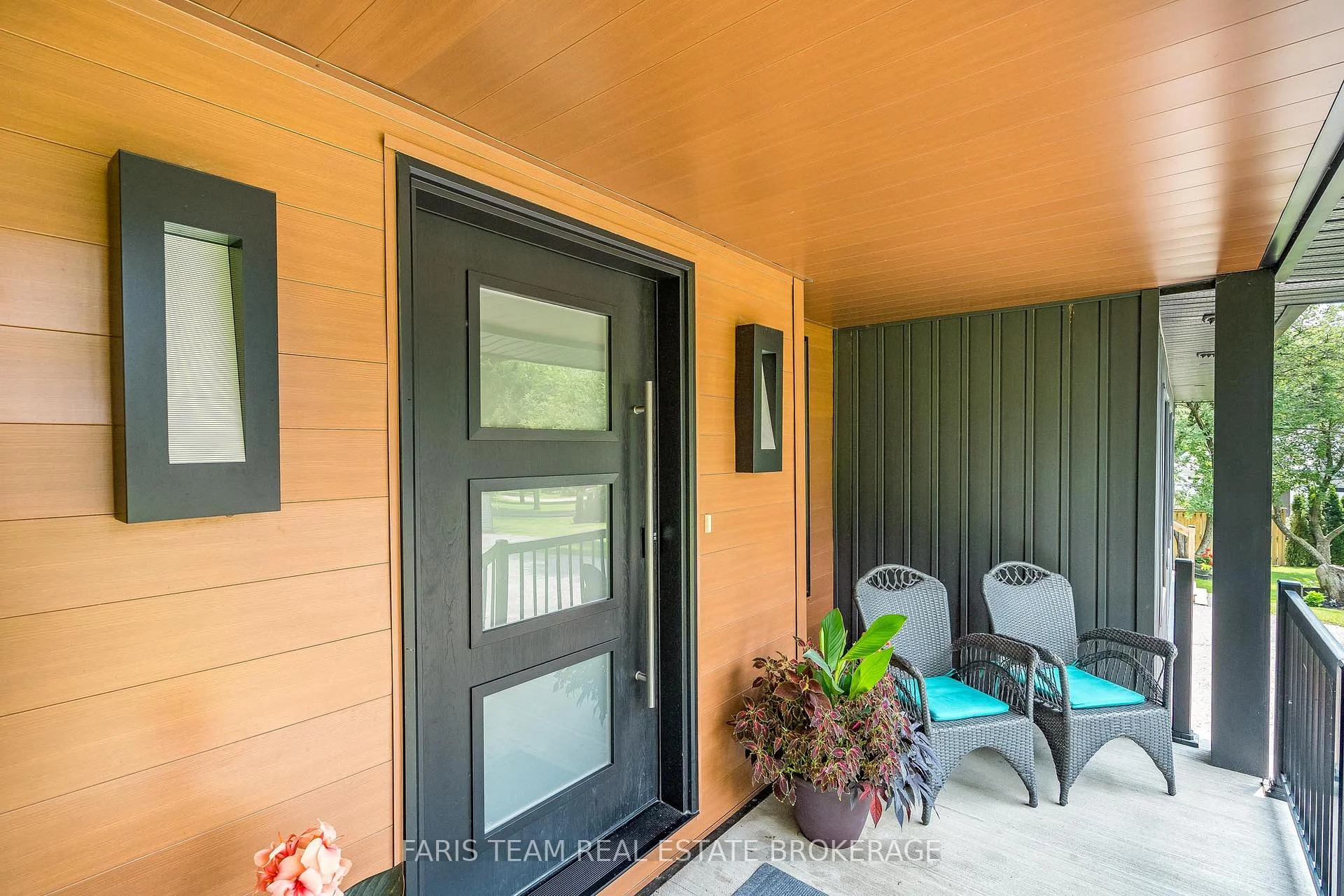 Photo 11 of 223A Hickory Lane, Barrie, Bayshore — HOMEH