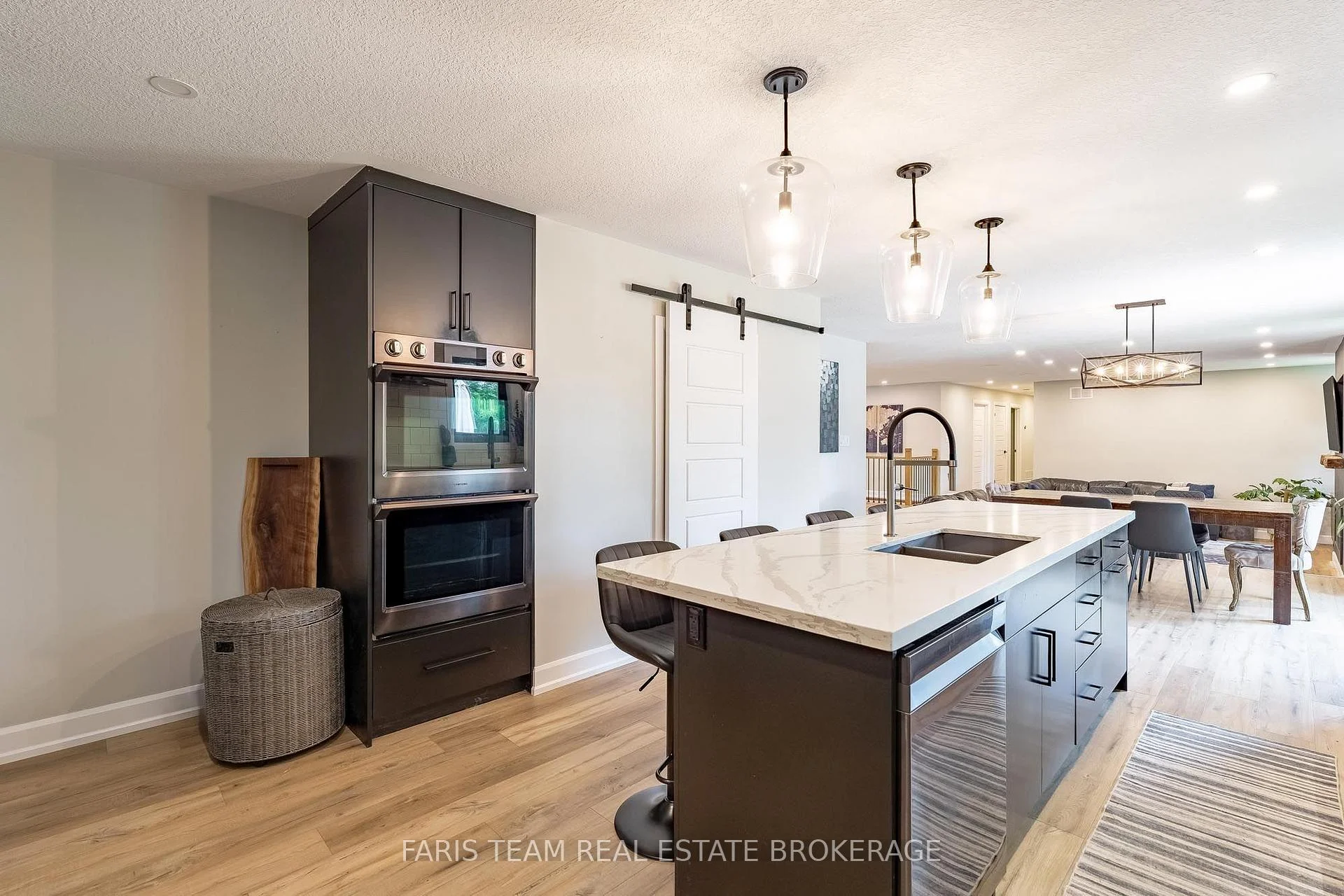 Photo 30 of 223A Hickory Lane, Barrie, Bayshore — HOMEH