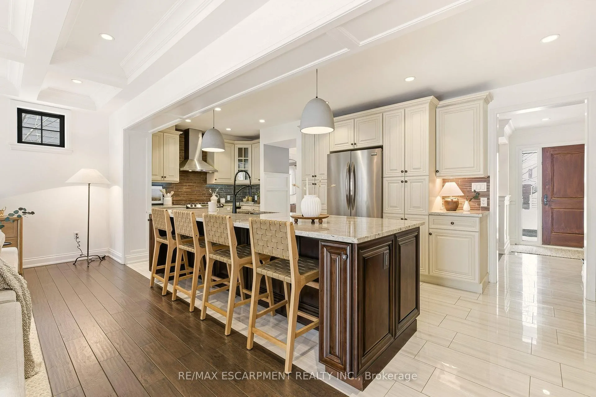 Photo 5 of 640 George Street, Burlington, Brant — HOMEH