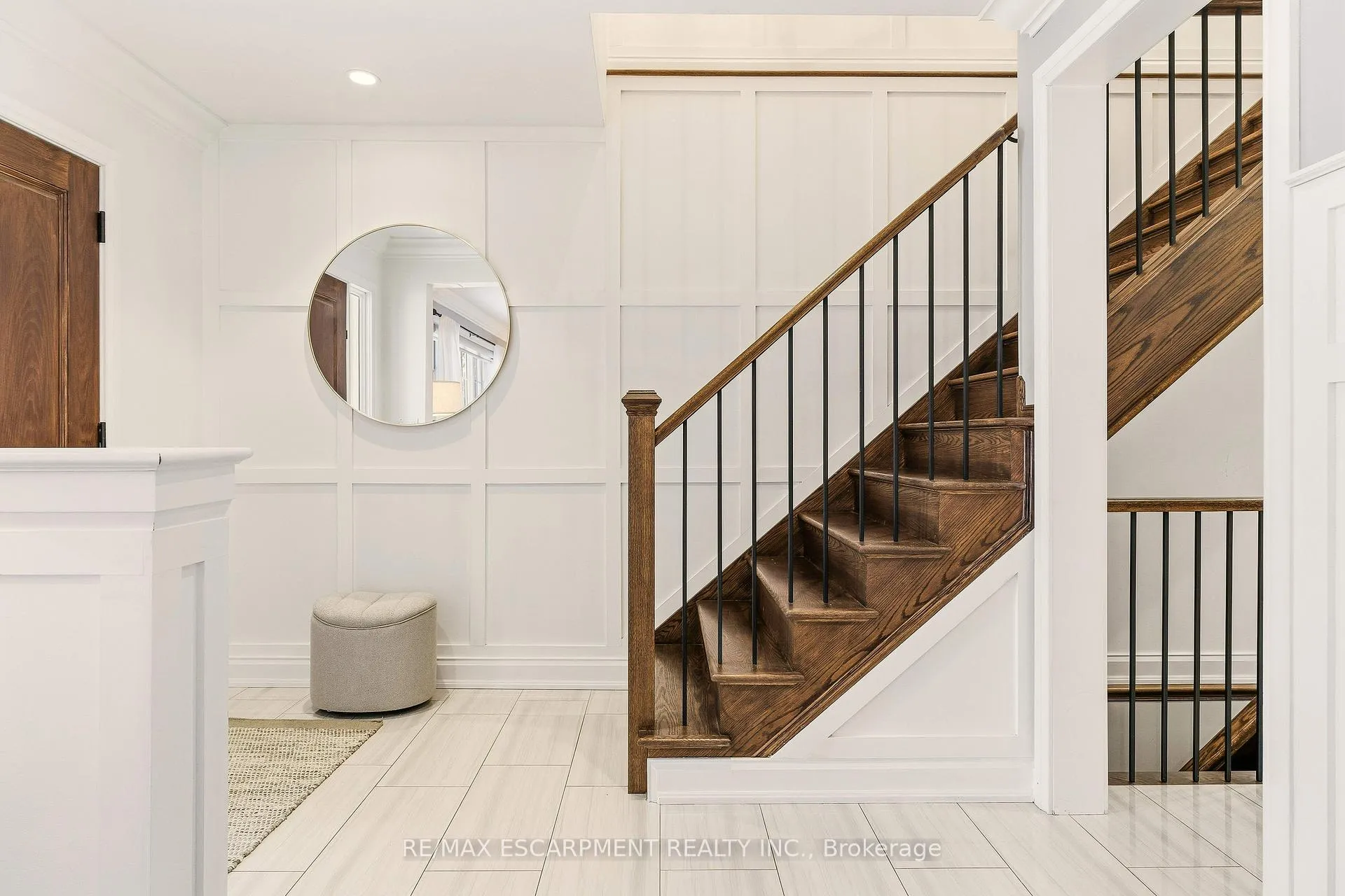 Photo 12 of 640 George Street, Burlington, Brant — HOMEH