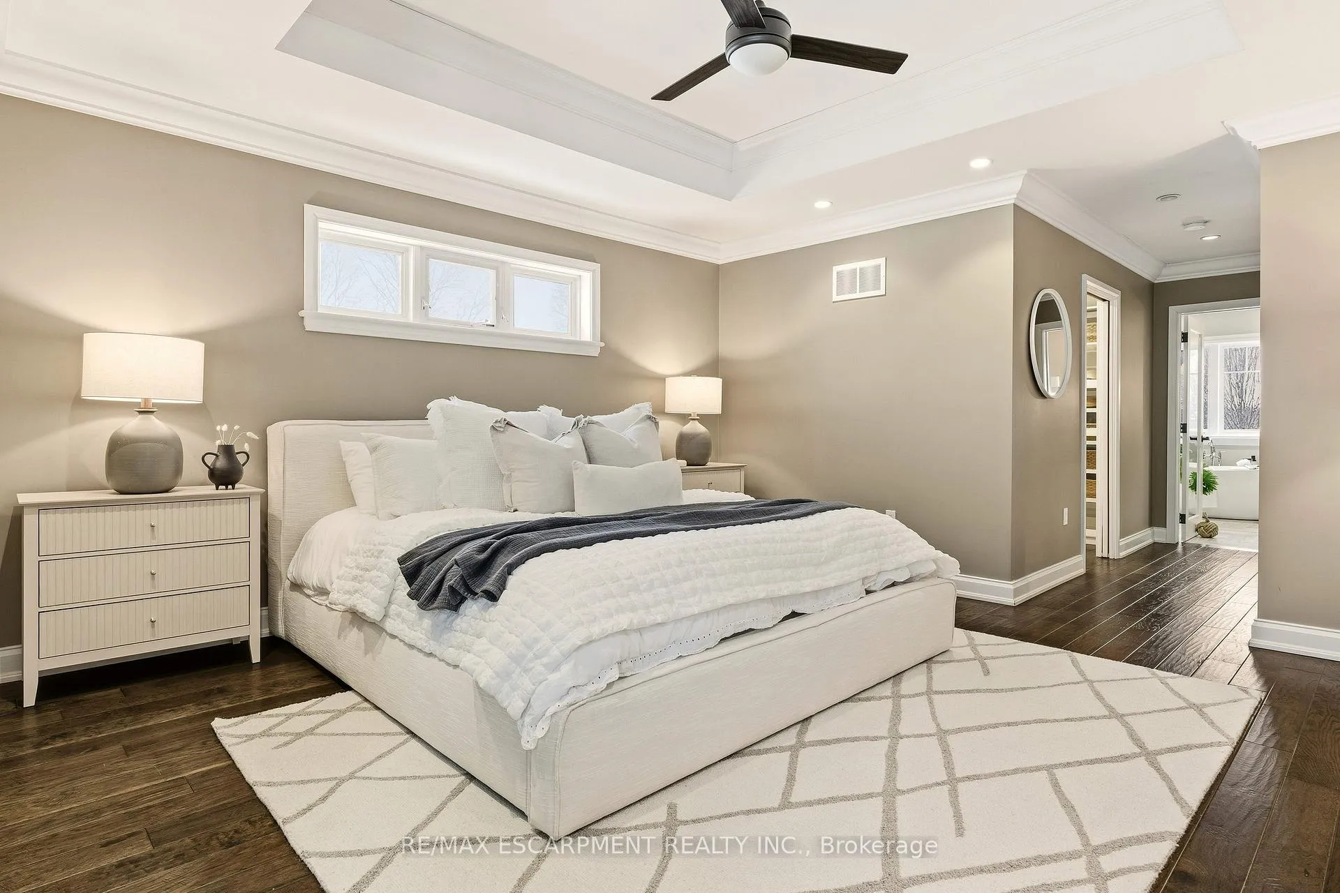 Photo 14 of 640 George Street, Burlington, Brant — HOMEH