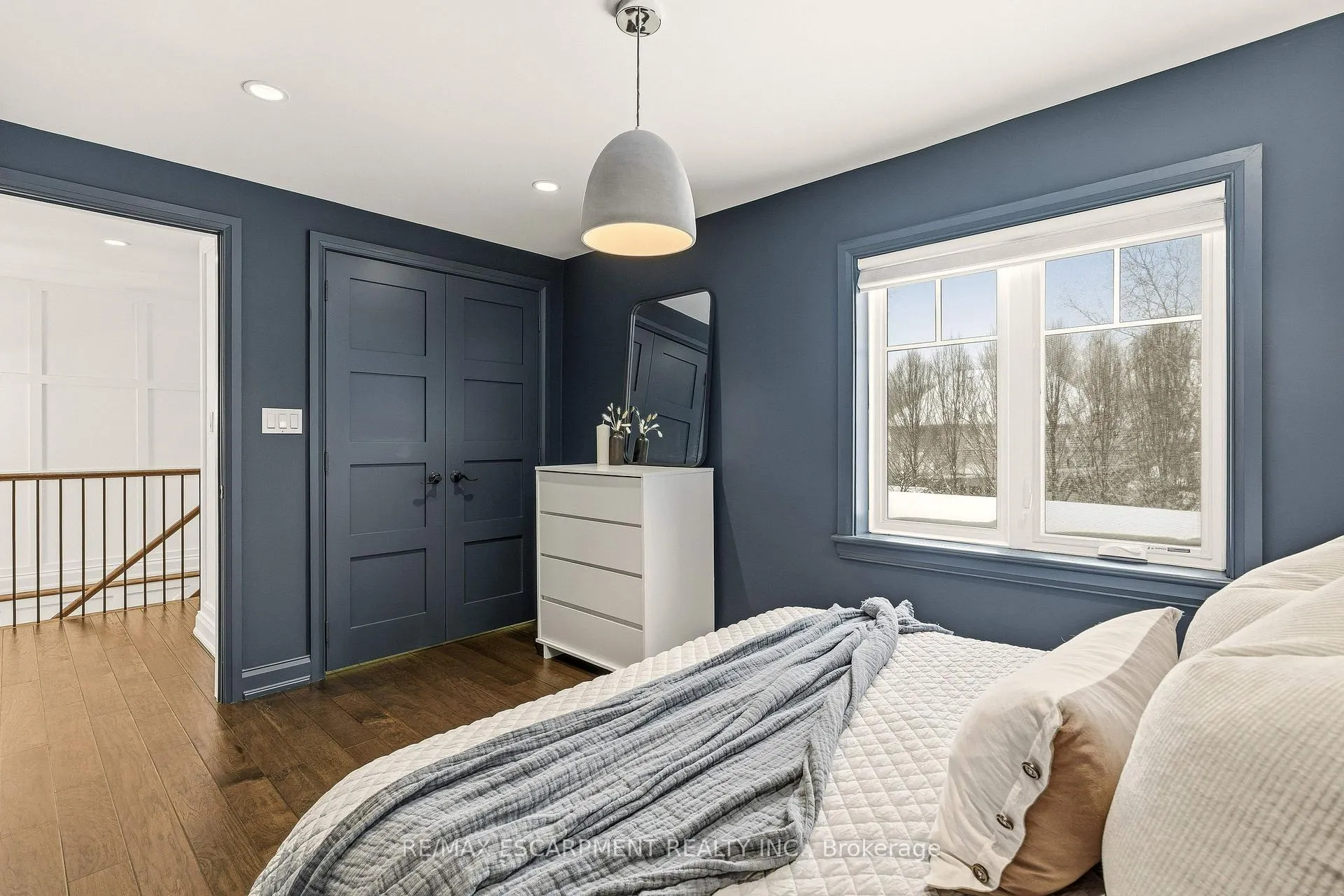 Photo 20 of 640 George Street, Burlington, Brant — HOMEH