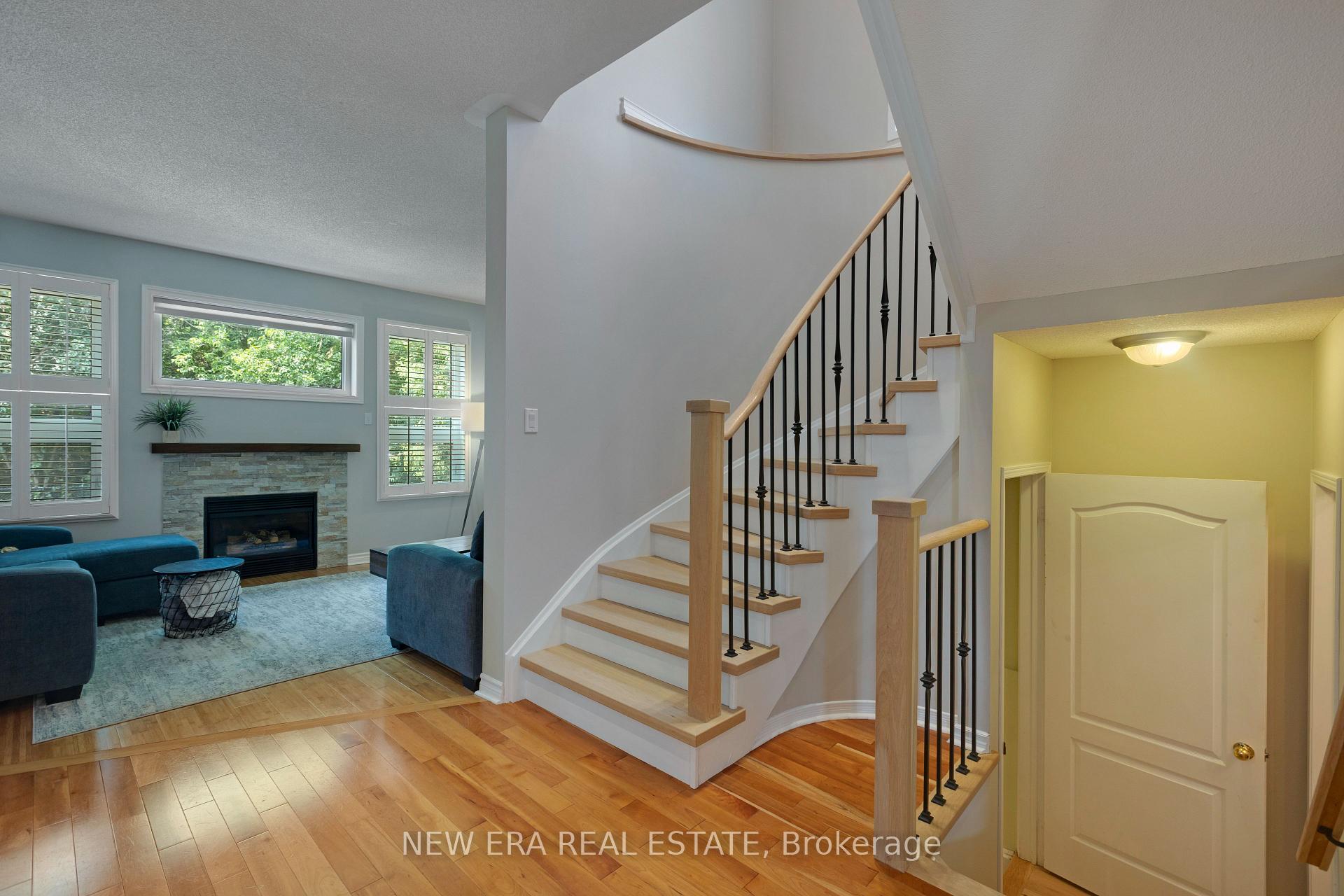 Photo 9 of 1798 Autumn Crescent, Pickering, Amberlea — HOMEH