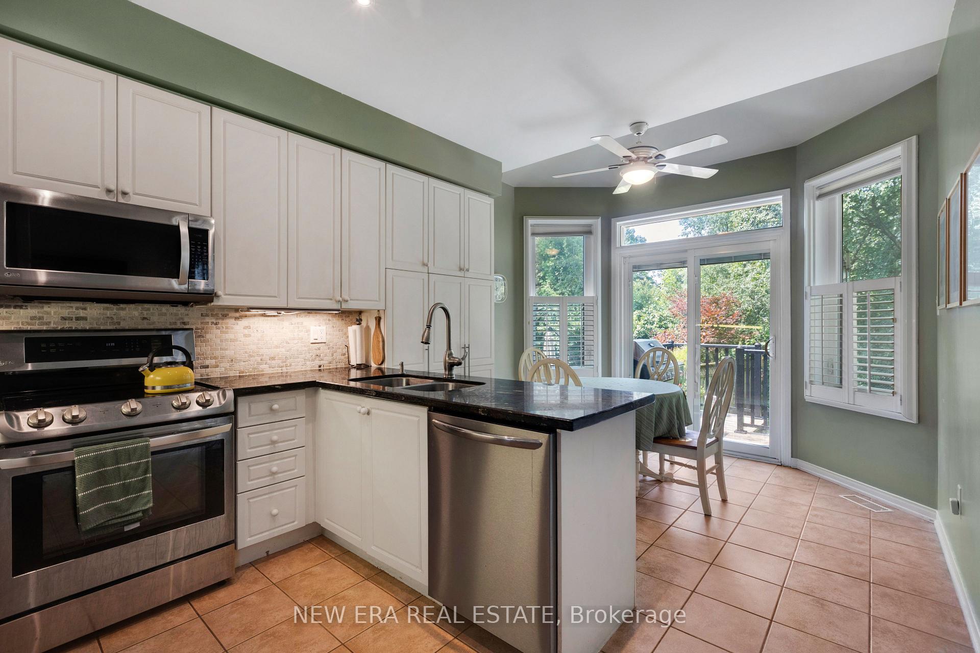 Photo 12 of 1798 Autumn Crescent, Pickering, Amberlea — HOMEH