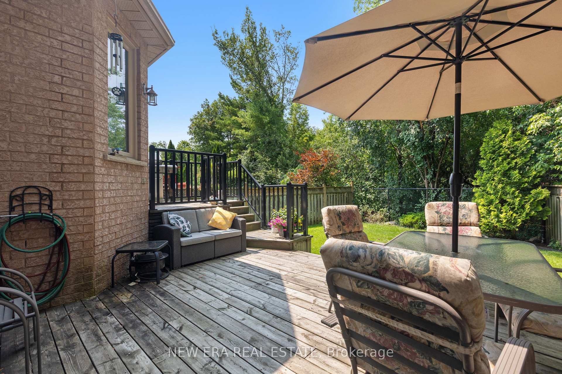 Photo 15 of 1798 Autumn Crescent, Pickering, Amberlea — HOMEH