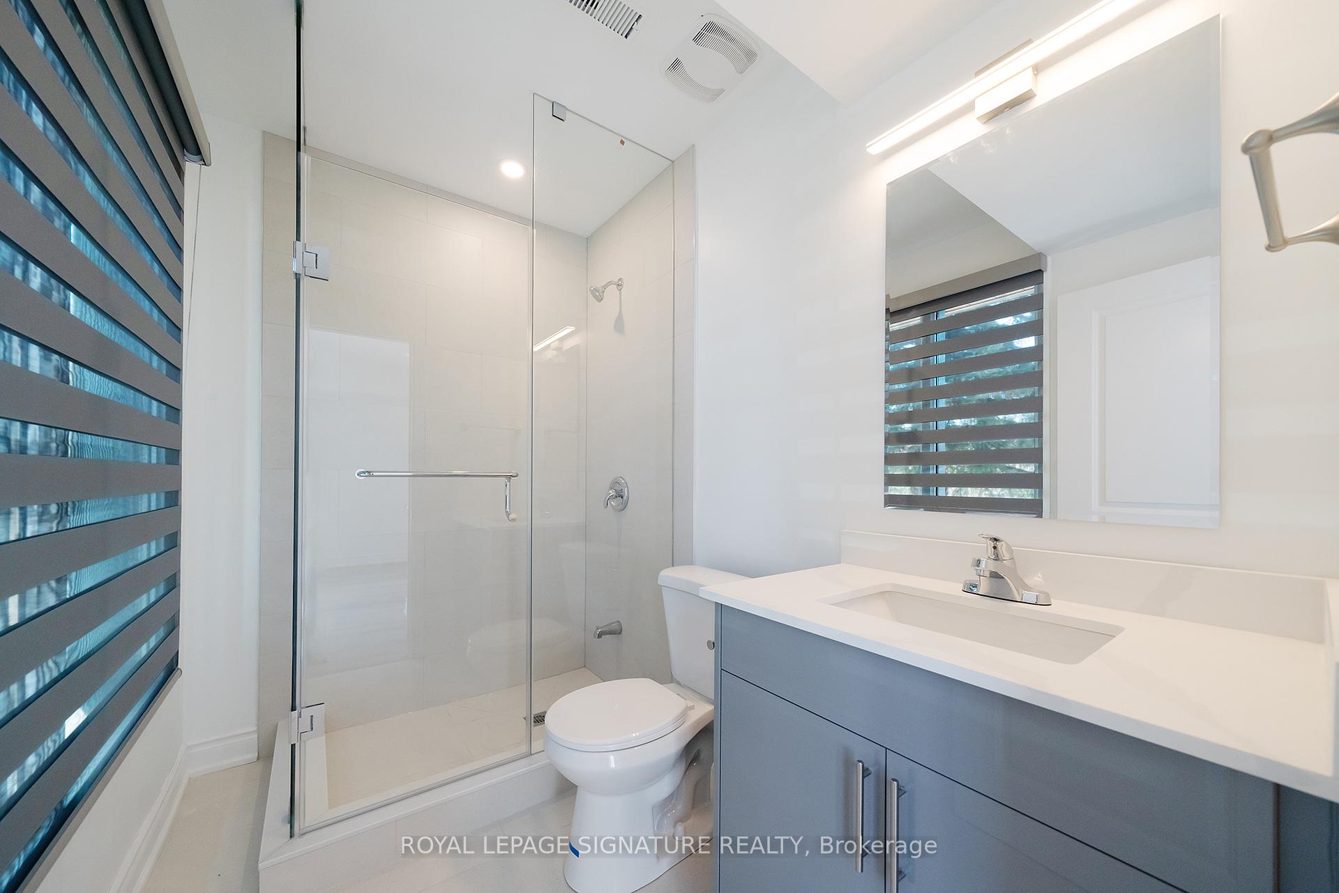 Photo 7 of Unit 3, 2052 Pharmacy Avenue, Scarborough, L'Amoreaux — HOMEH