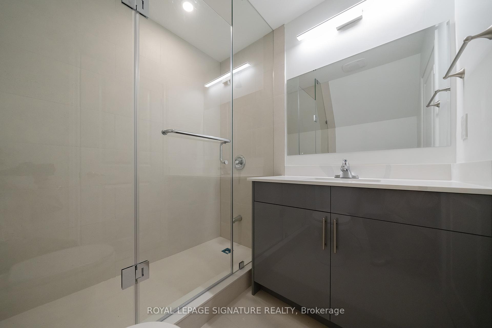Photo 10 of Unit 3, 2052 Pharmacy Avenue, Scarborough, L'Amoreaux — HOMEH