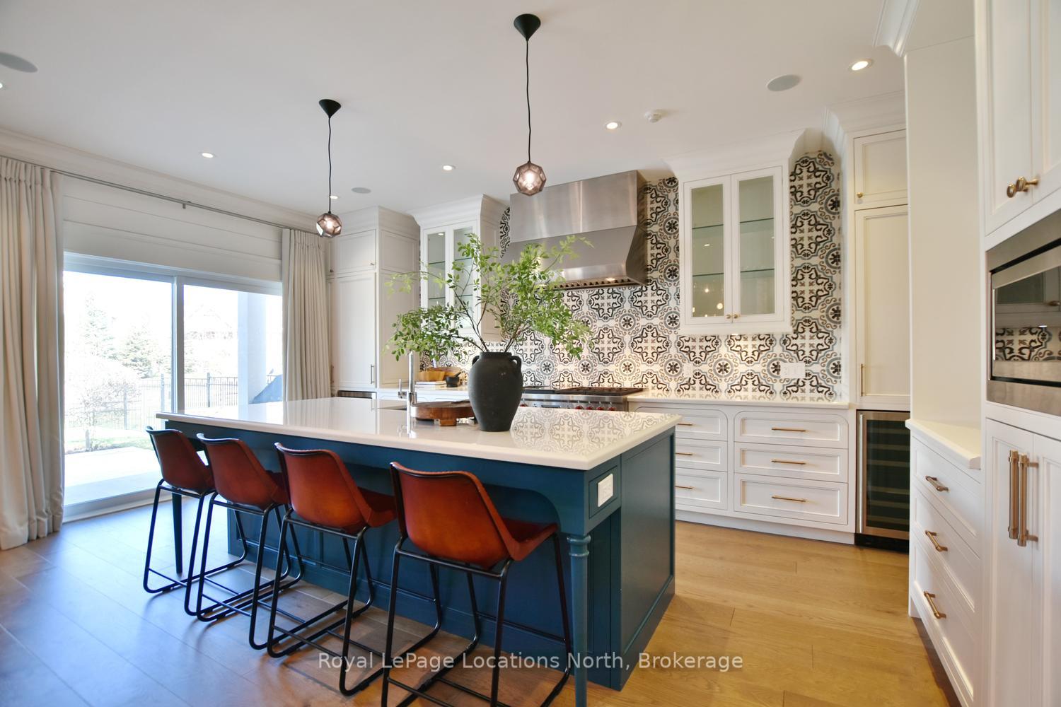 Photo 16 of Unit 902, 277 Jozo Weider Boulevard, Blue Mountains — HOMEH