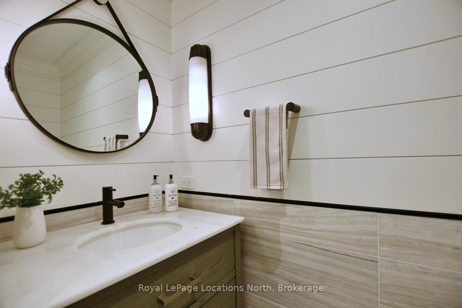 Photo 18 of Unit 902, 277 Jozo Weider Boulevard, Blue Mountains — HOMEH