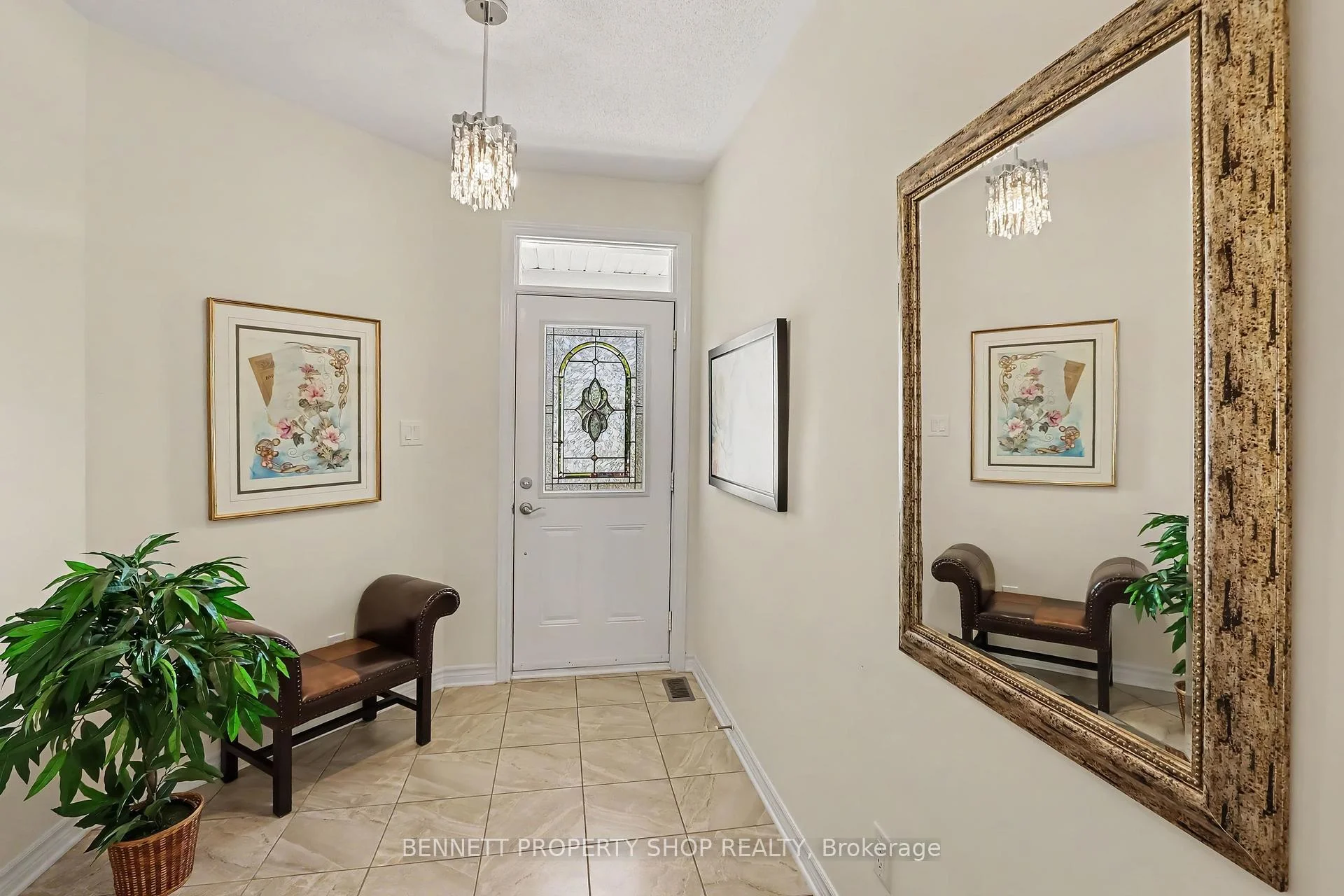 Photo 5 of 259 Shinny Avenue, Ottawa, Kanata - Emerald Meadows/Trailwest — HOMEH