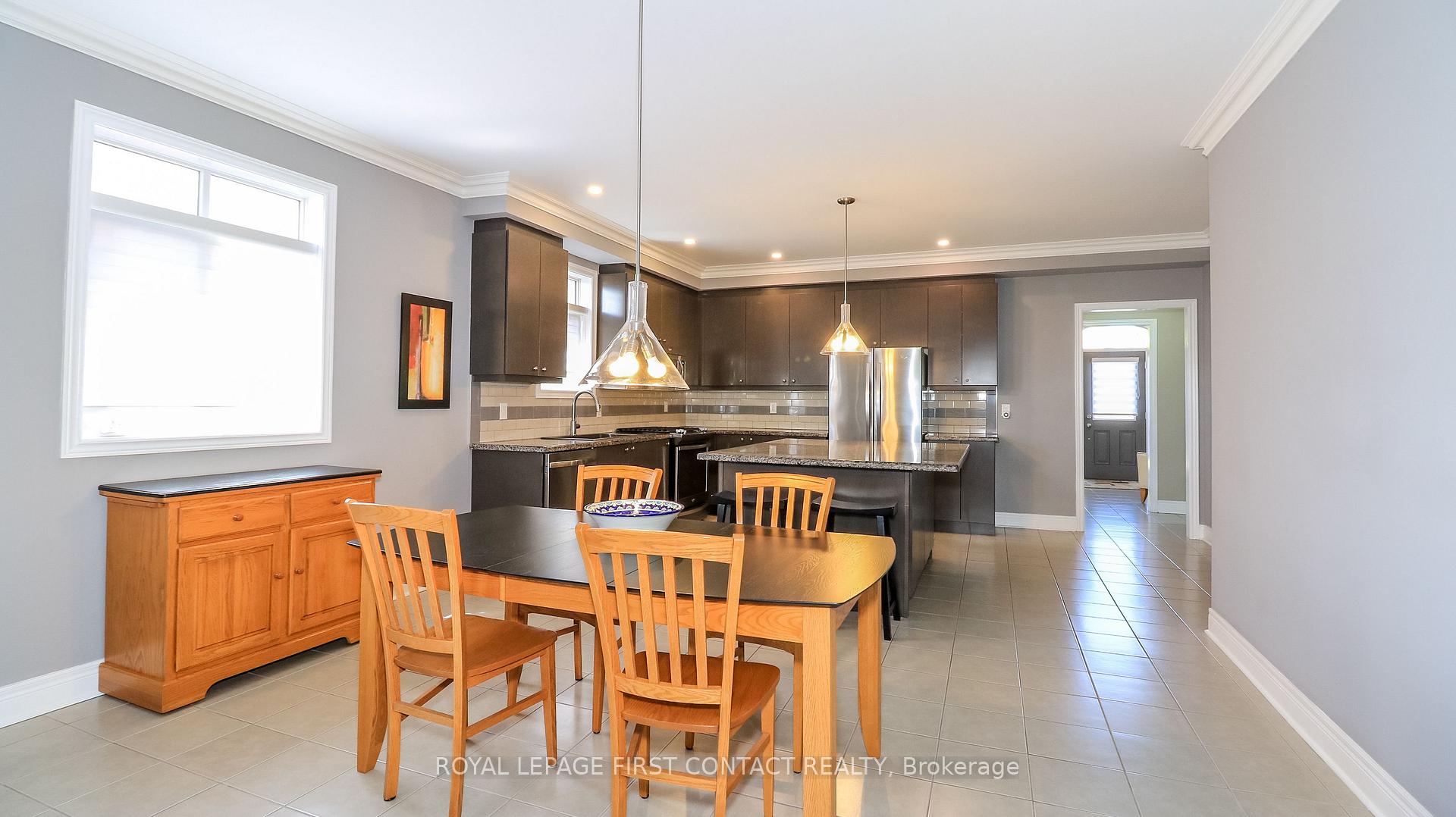Photo 18 of 33 Tamarack Trail, Barrie, Bayshore — HOMEH