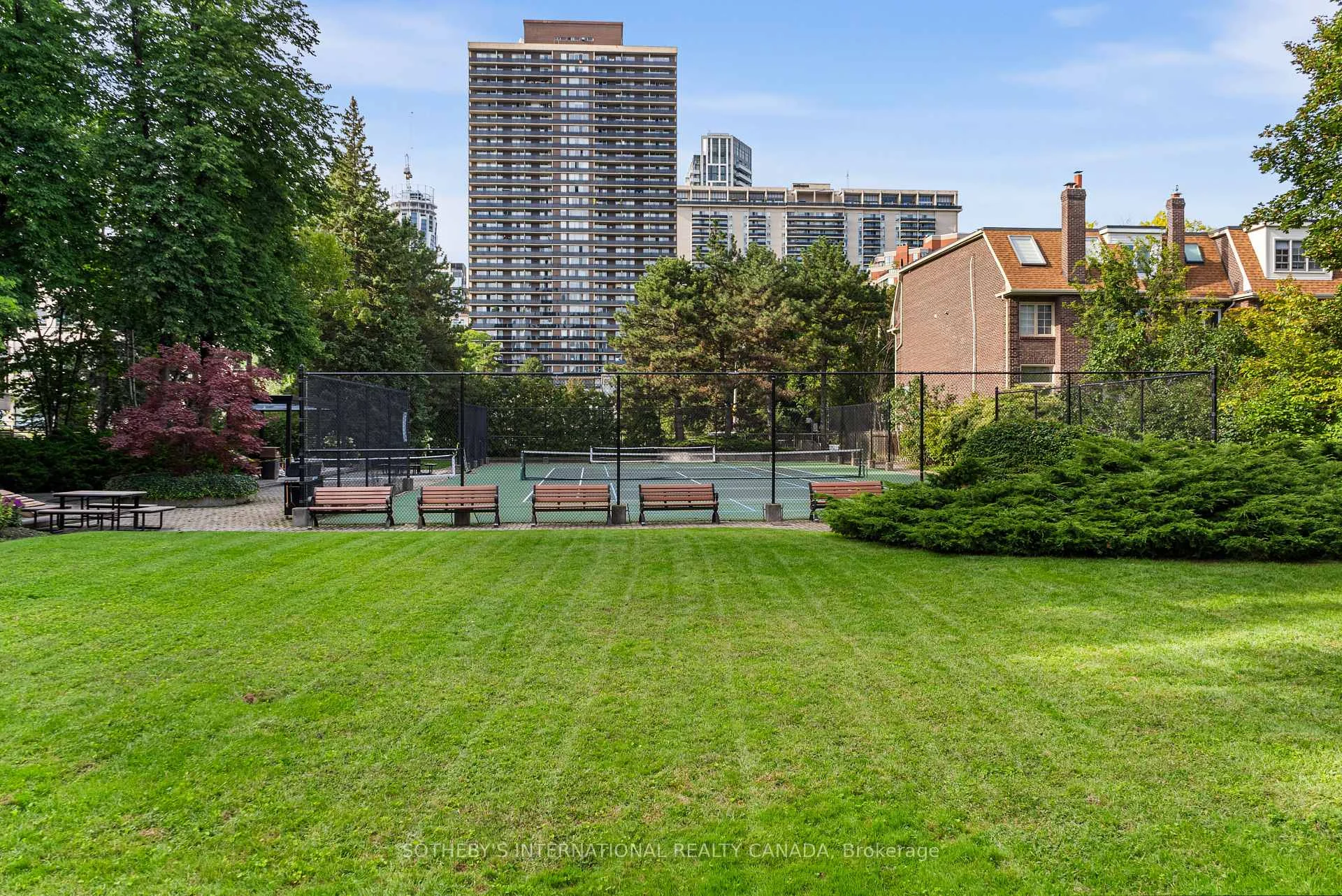 Photo 33 of Unit 417, 1177 Yonge Street, Toronto, Rosedale-Moore Park — HOMEH