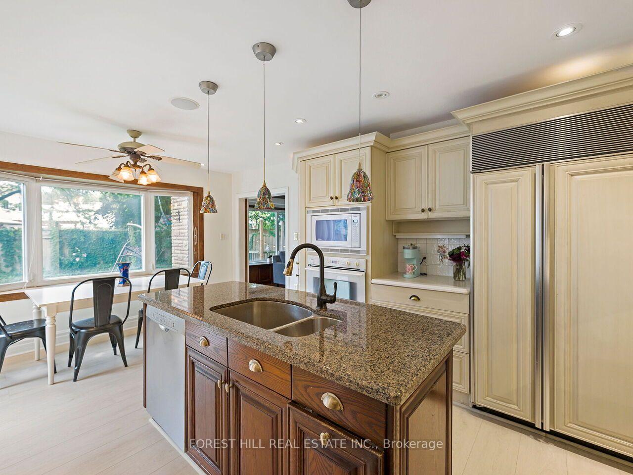 Photo 14 of 6366 Miller's Grove, Mississauga, Meadowvale — HOMEH