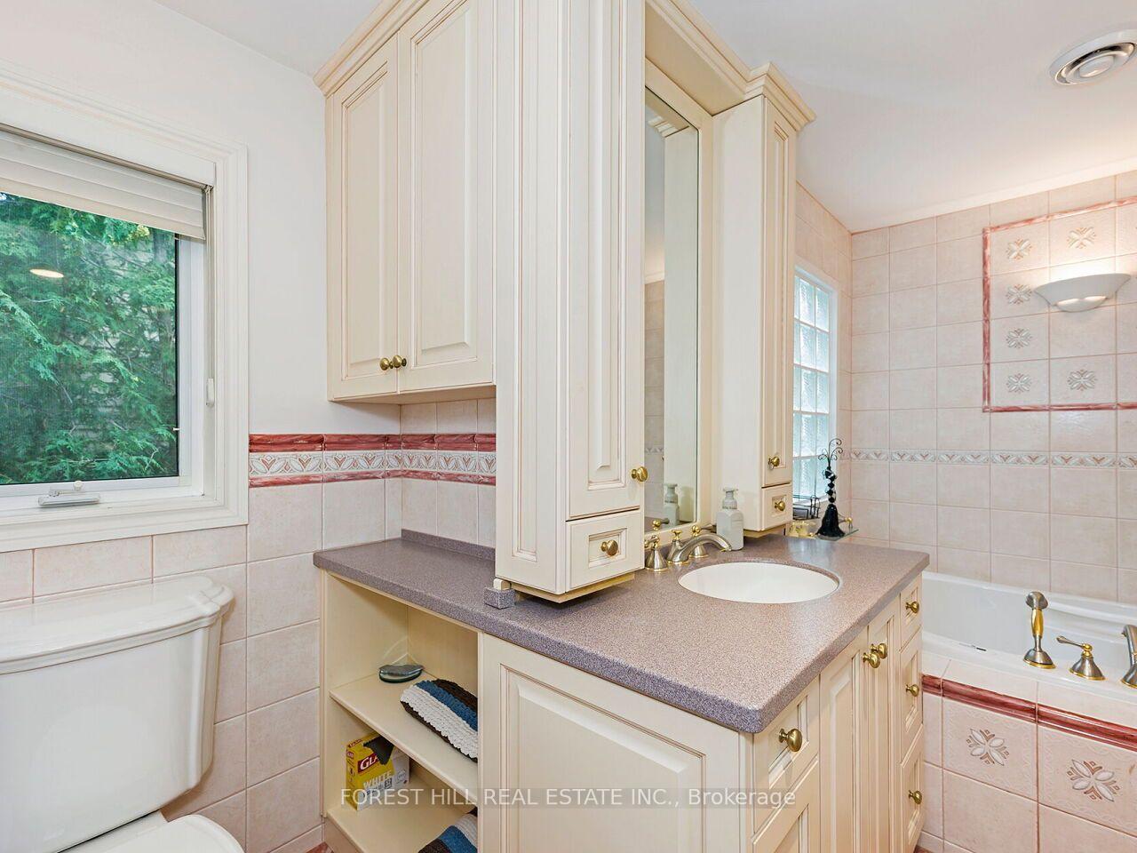 Photo 22 of 6366 Miller's Grove, Mississauga, Meadowvale — HOMEH