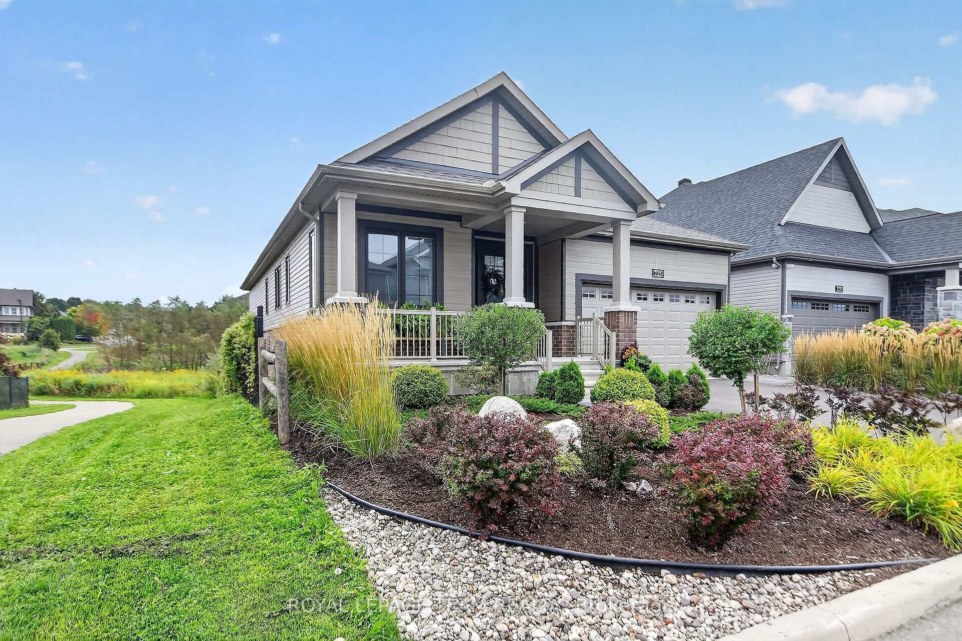 Photo 1 of 725 Coast Circle, Ottawa, Mahogany Community — HOMEH