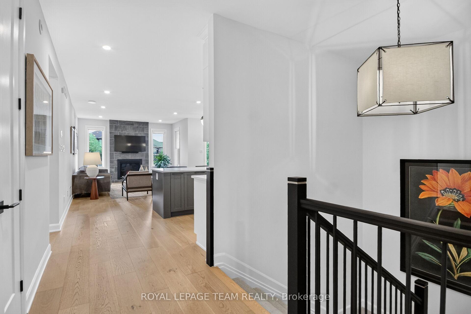 Photo 7 of 725 Coast Circle, Ottawa, Mahogany Community — HOMEH