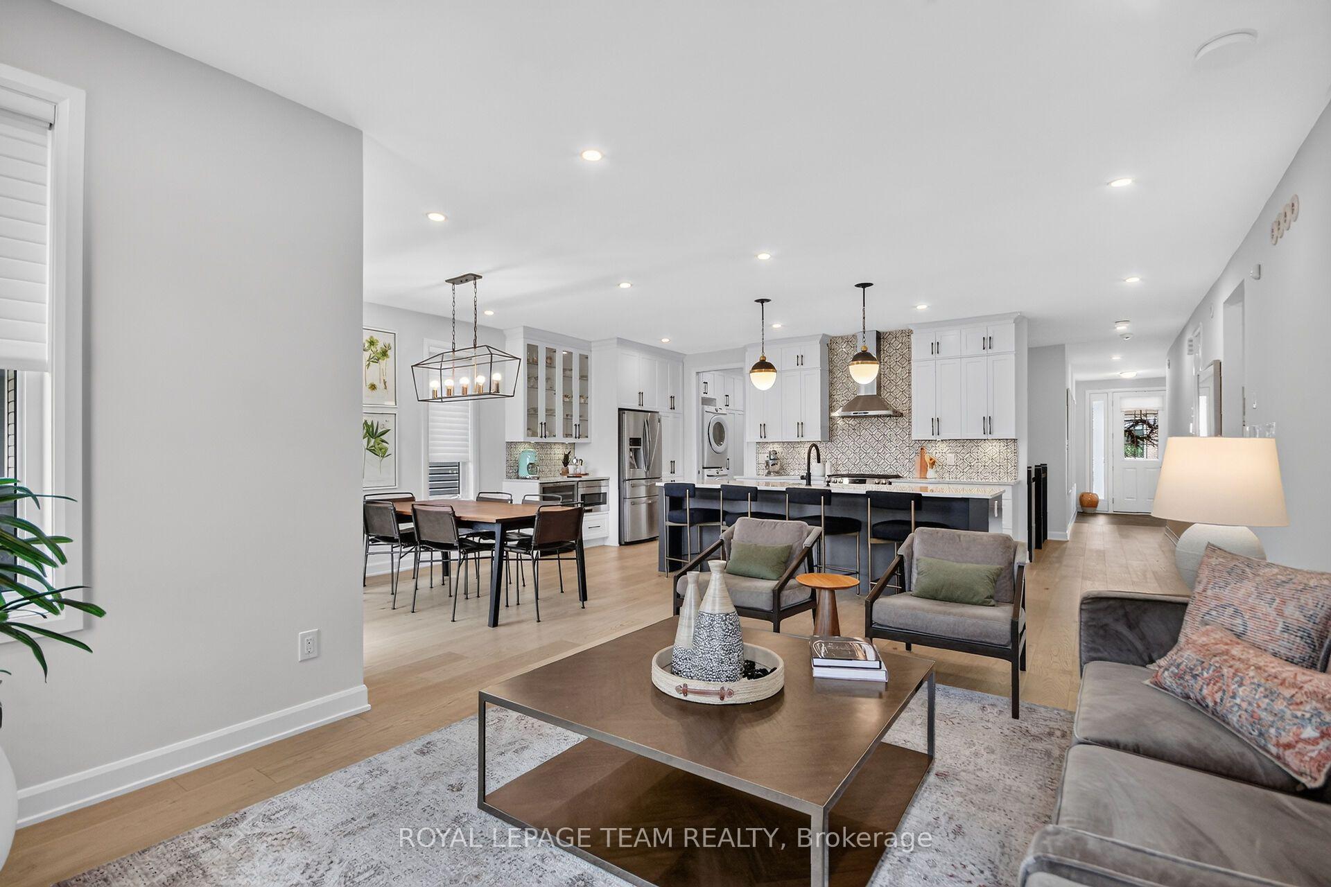 Photo 11 of 725 Coast Circle, Ottawa, Mahogany Community — HOMEH