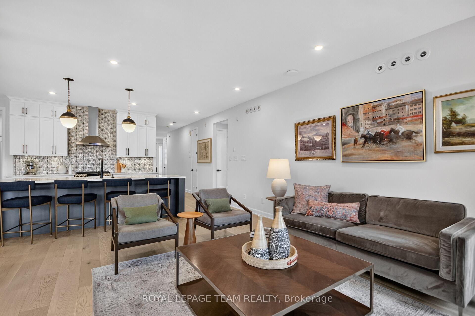 Photo 13 of 725 Coast Circle, Ottawa, Mahogany Community — HOMEH