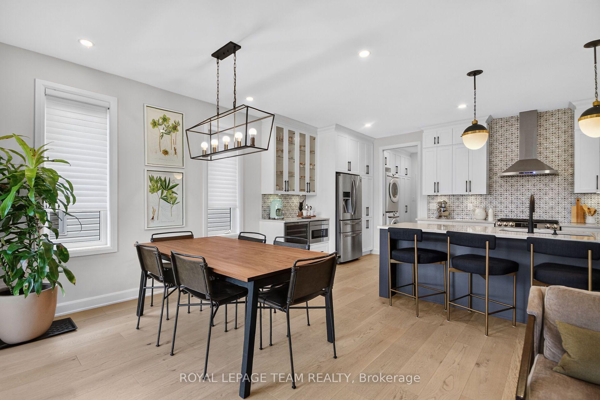 Photo 14 of 725 Coast Circle, Ottawa, Mahogany Community — HOMEH