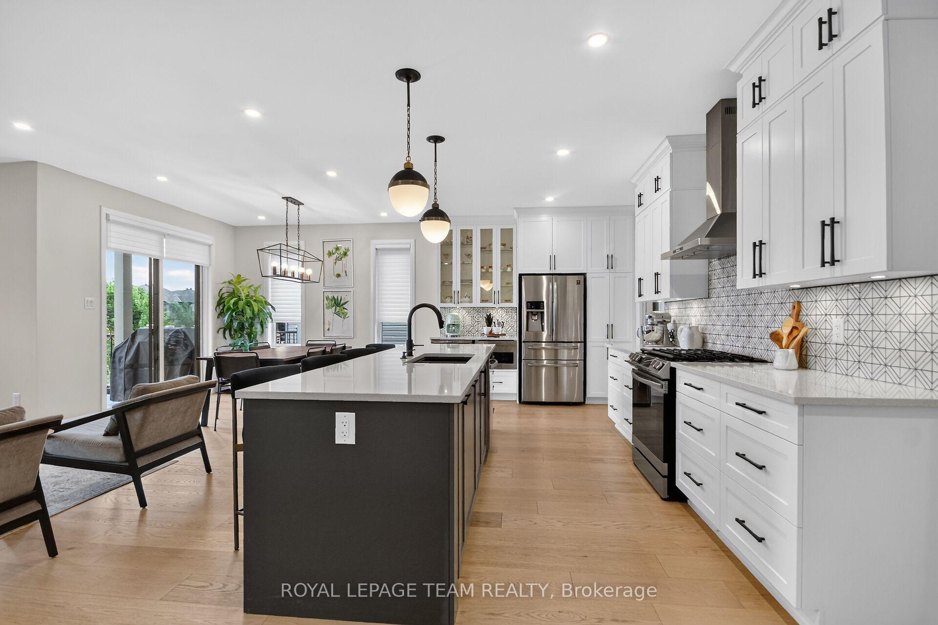Photo 21 of 725 Coast Circle, Ottawa, Mahogany Community — HOMEH