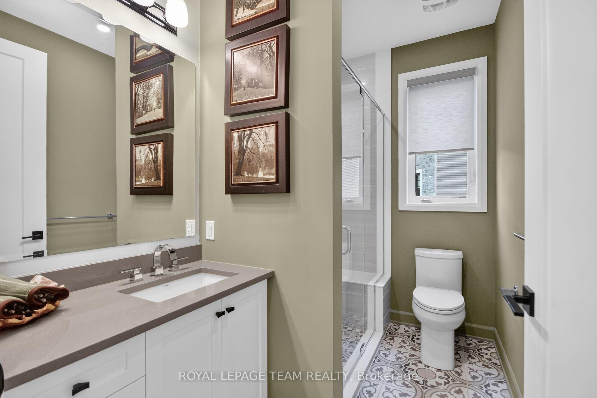 Photo 33 of 725 Coast Circle, Ottawa, Mahogany Community — HOMEH