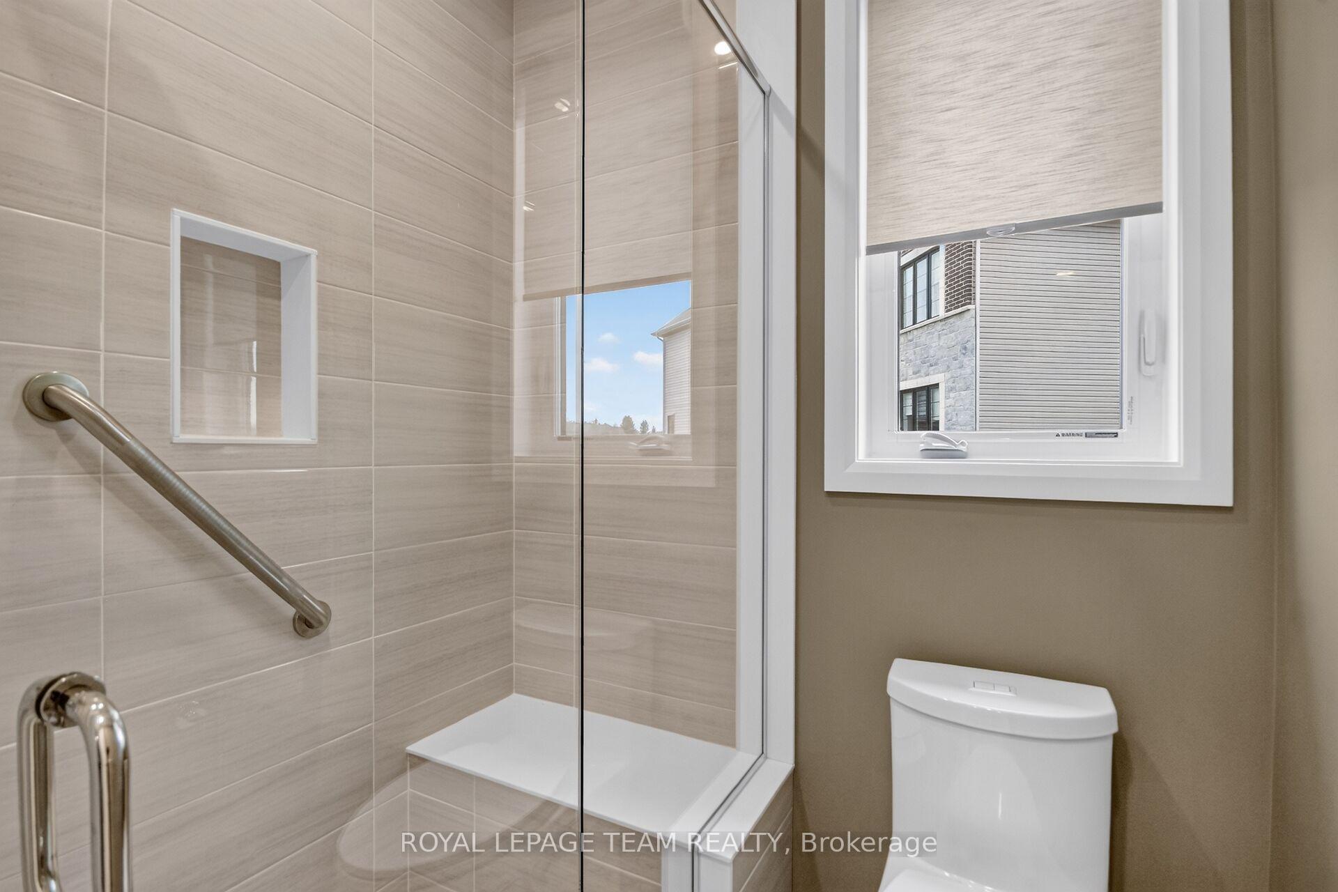 Photo 34 of 725 Coast Circle, Ottawa, Mahogany Community — HOMEH
