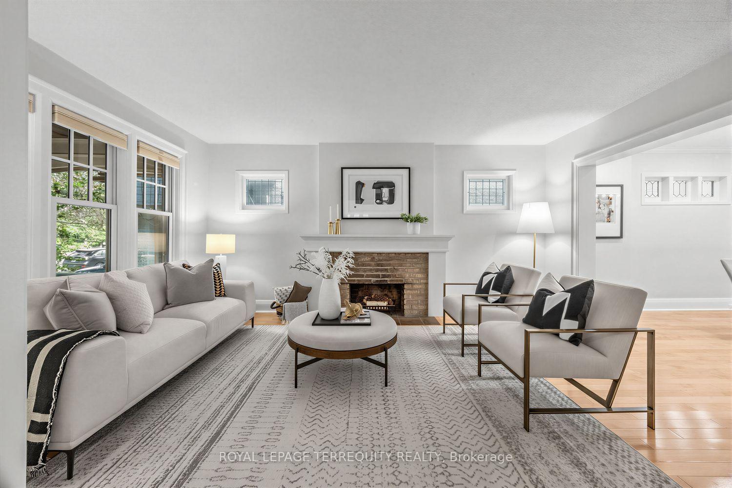 Photo 8 of 81 Stibbard Avenue, Toronto, Mount Pleasant East — HOMEH