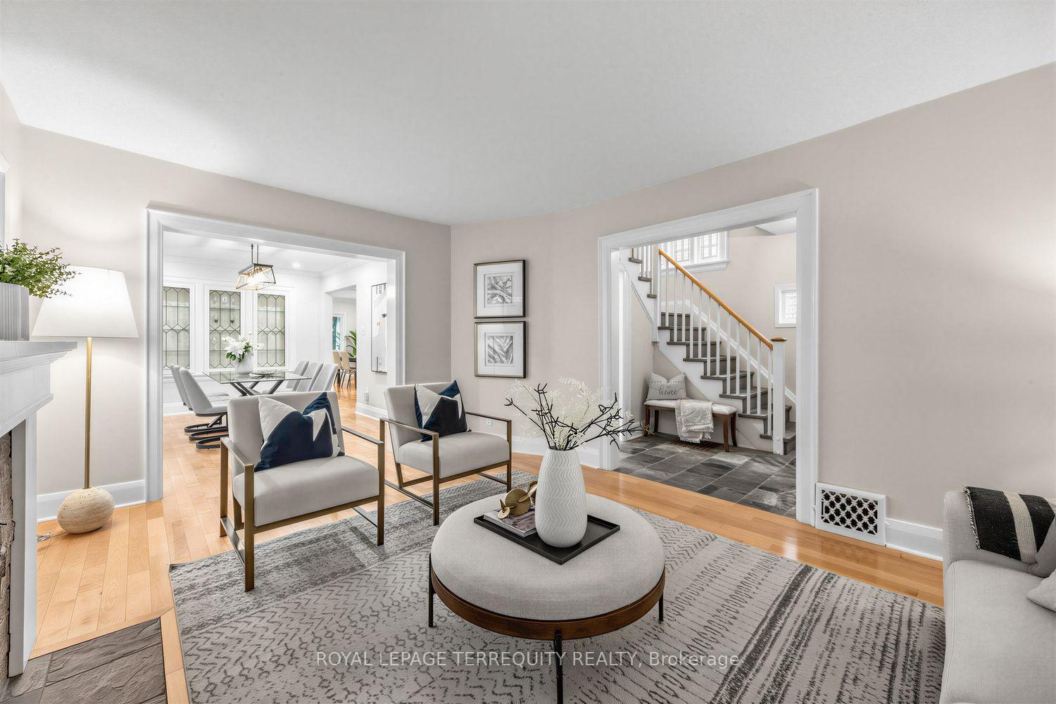 Photo 10 of 81 Stibbard Avenue, Toronto, Mount Pleasant East — HOMEH